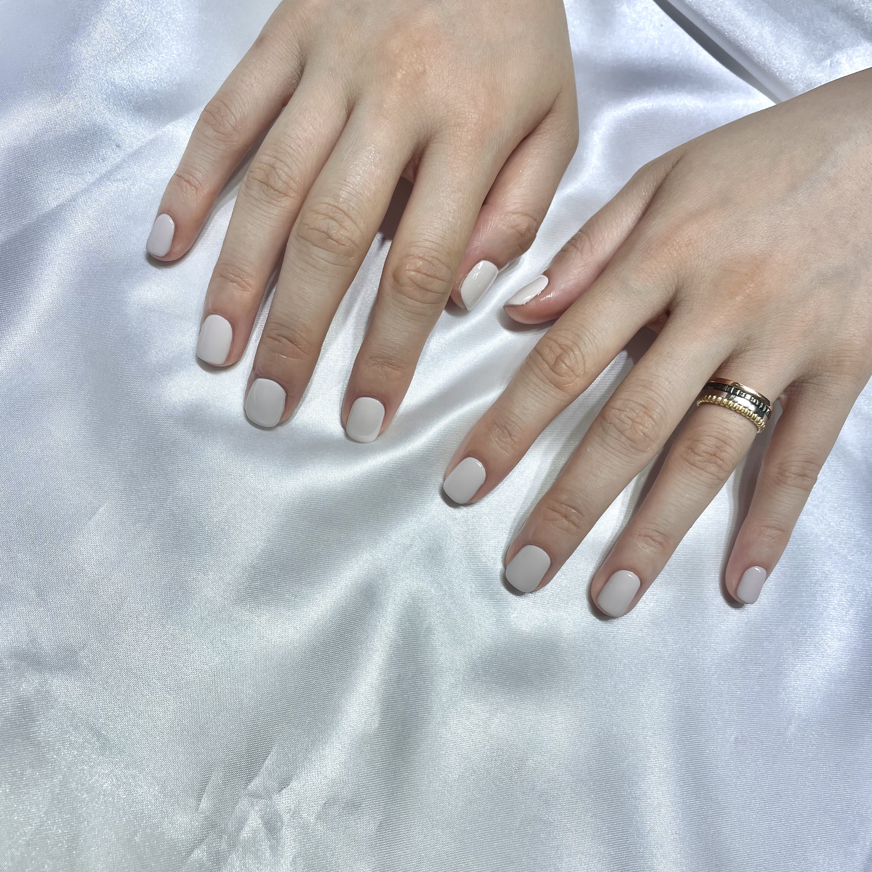 네일바이은