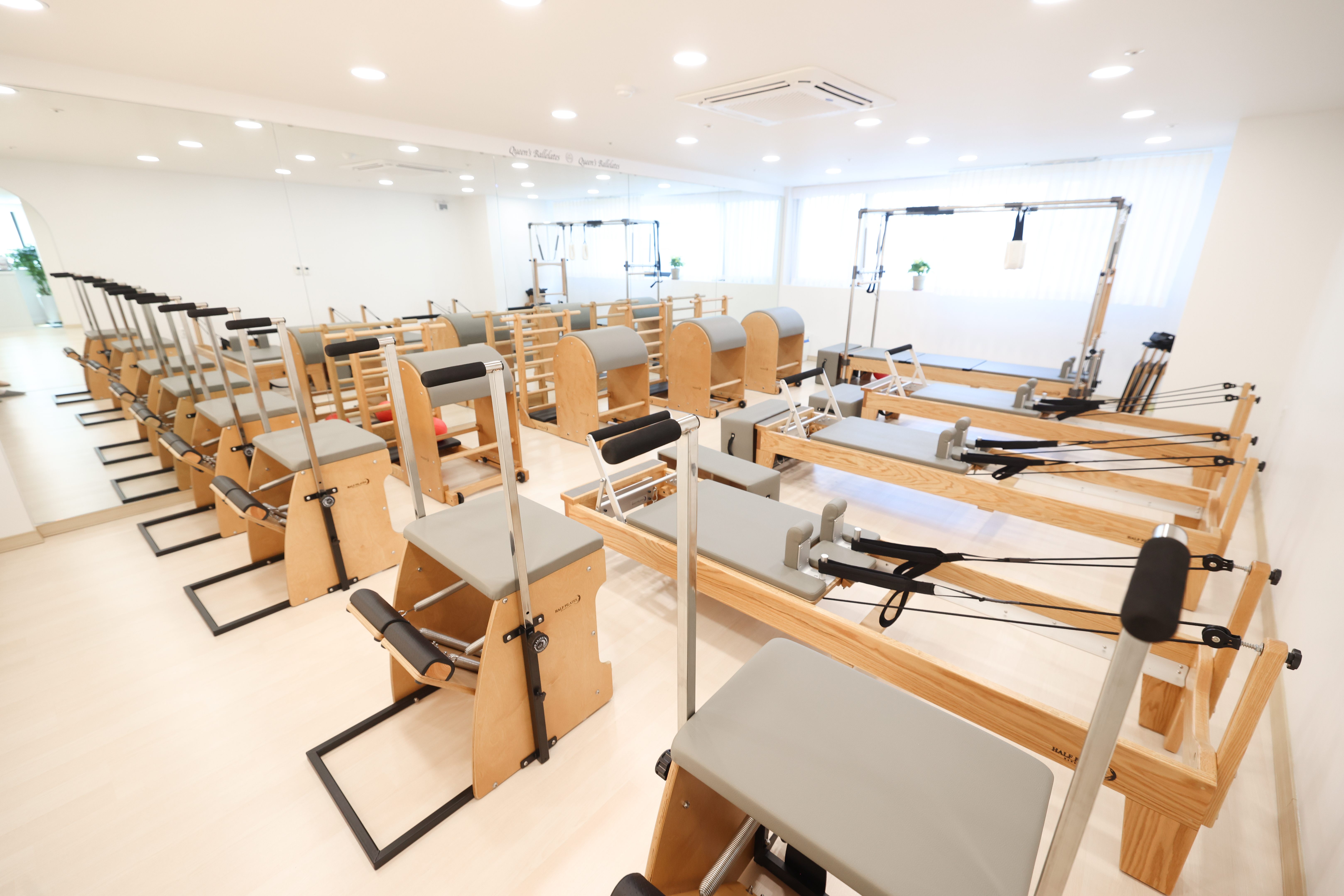 퀸즈 필라테스 대표 이미지