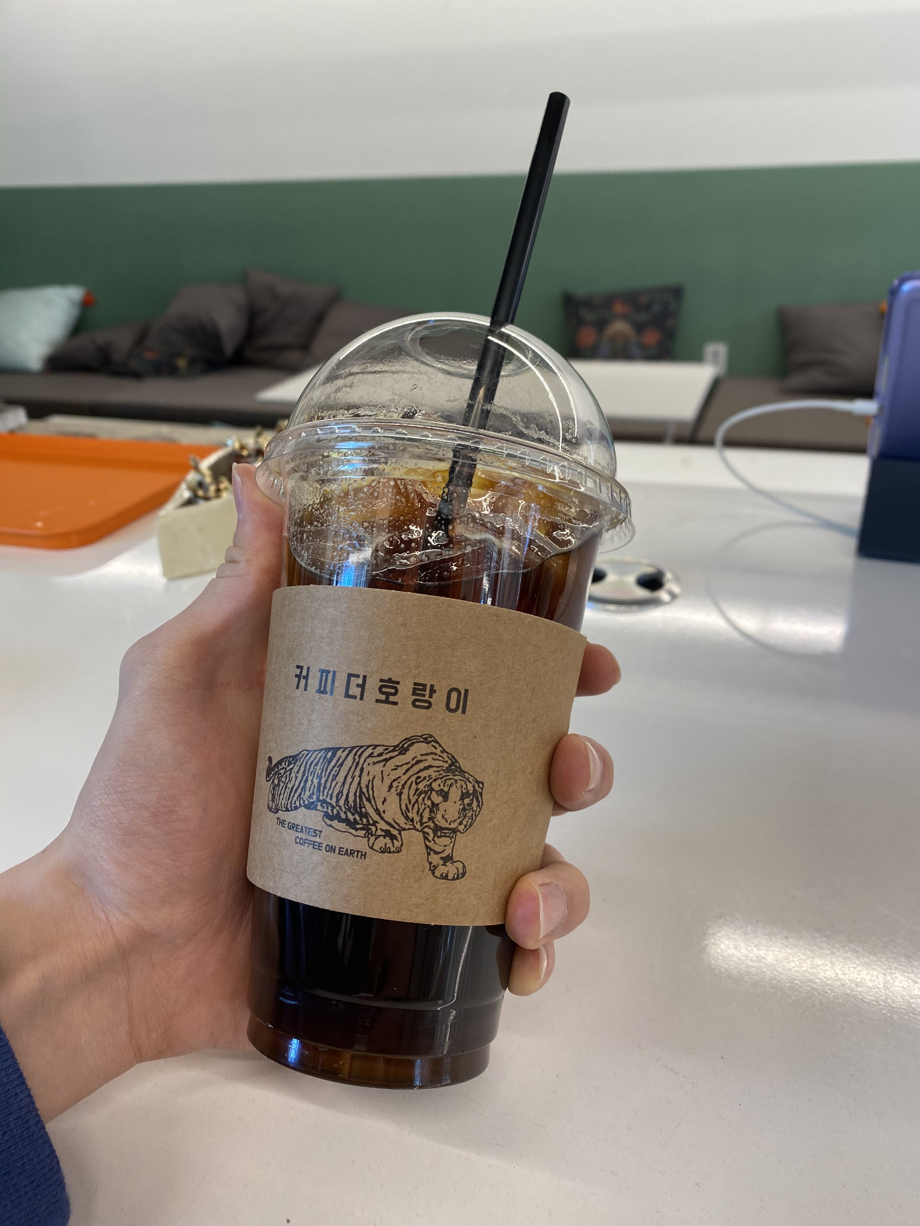 커피더호랑이 잠원점