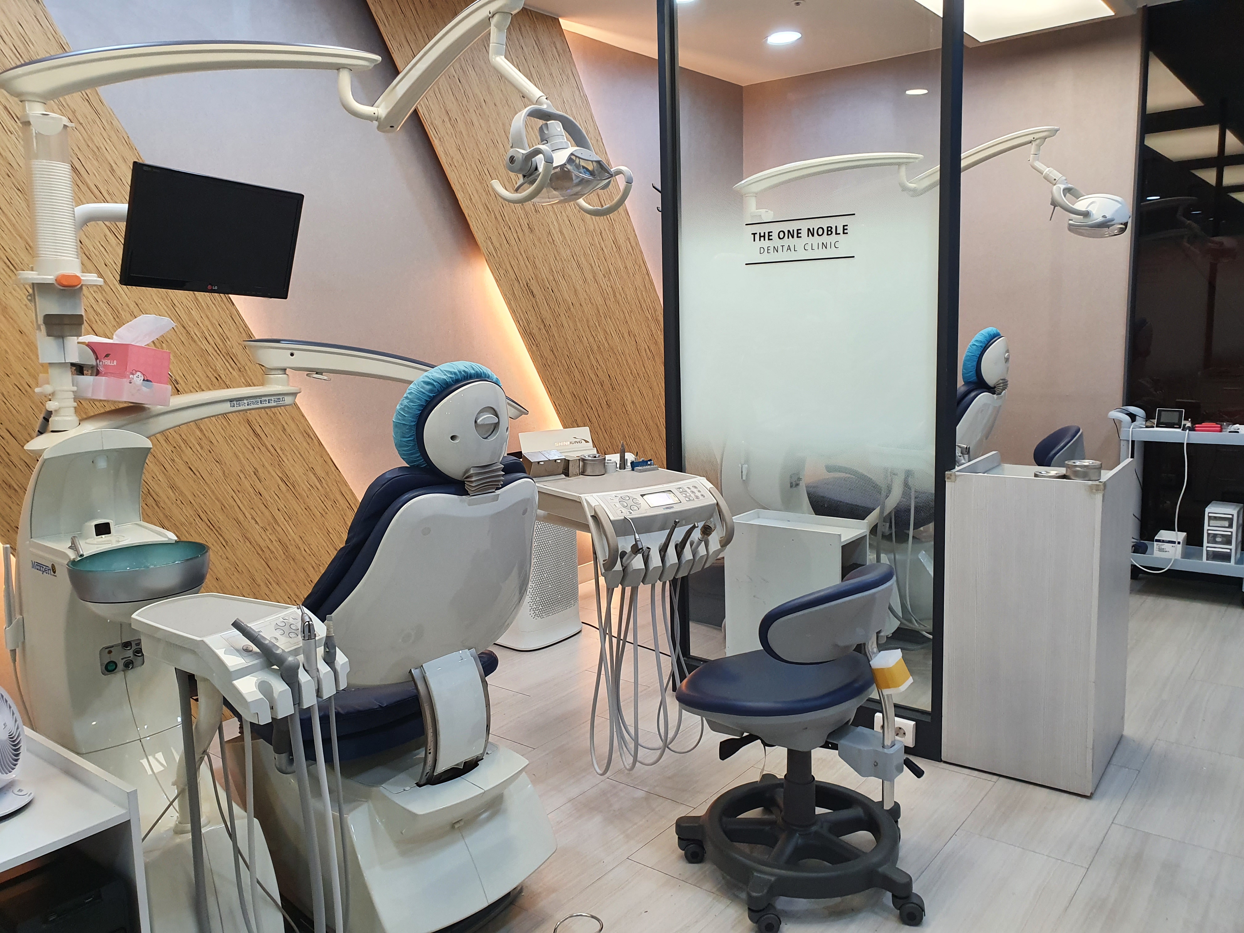 더원노블치과의원 대표 이미지