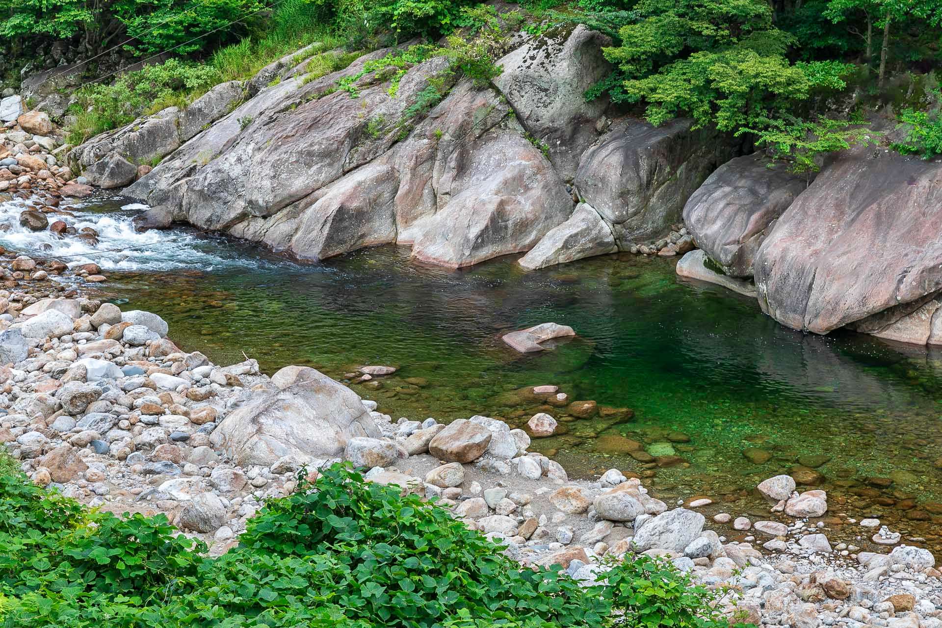 어느 날, 하동