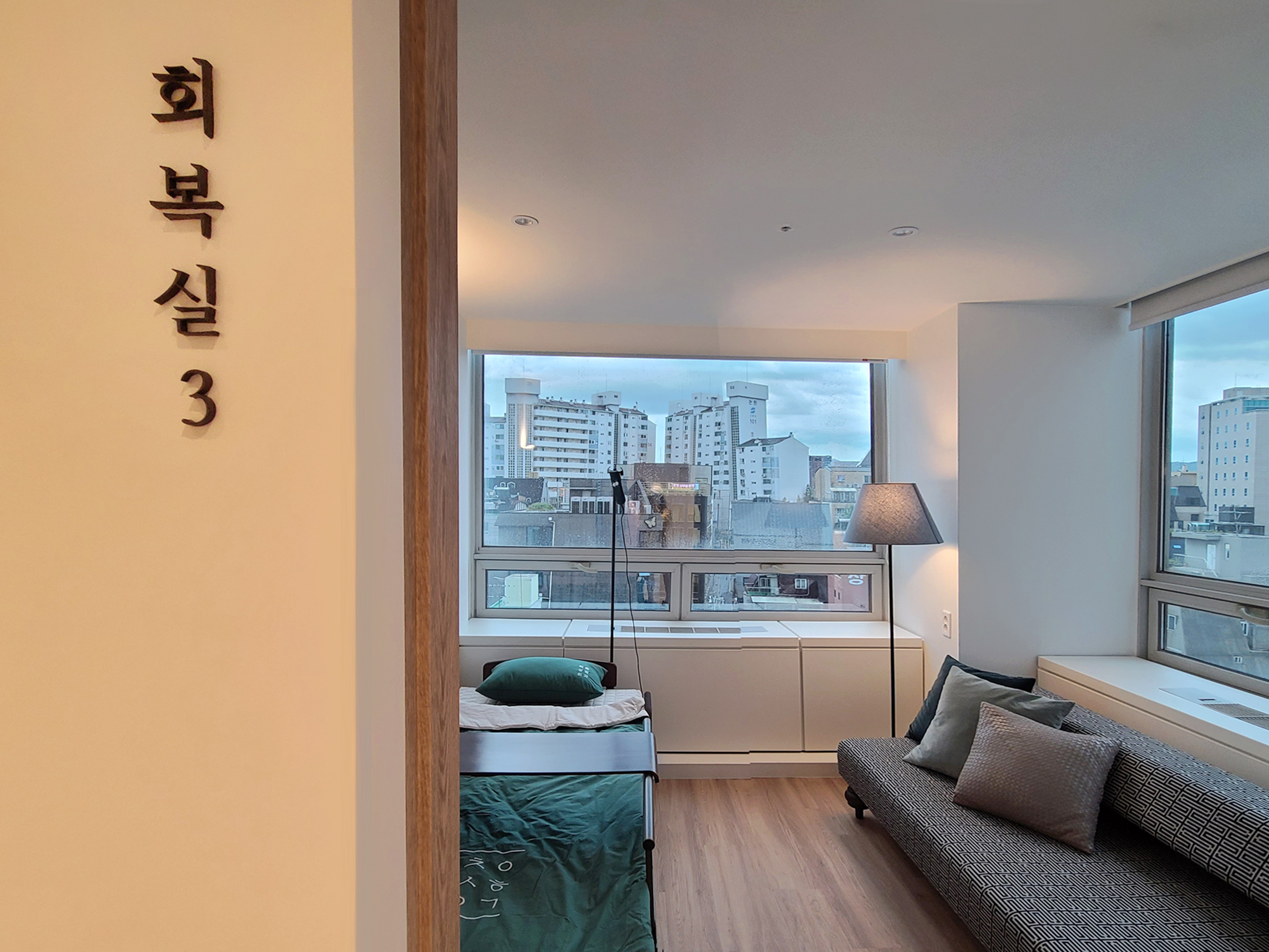 치유성형외과의원 대표 이미지