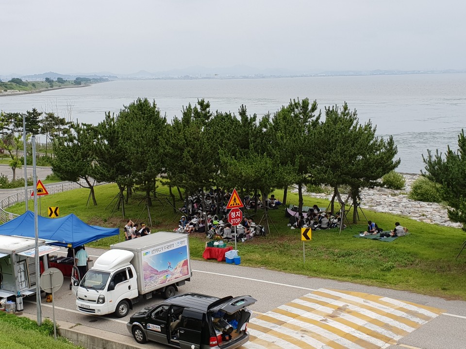 라온엔터테인먼트