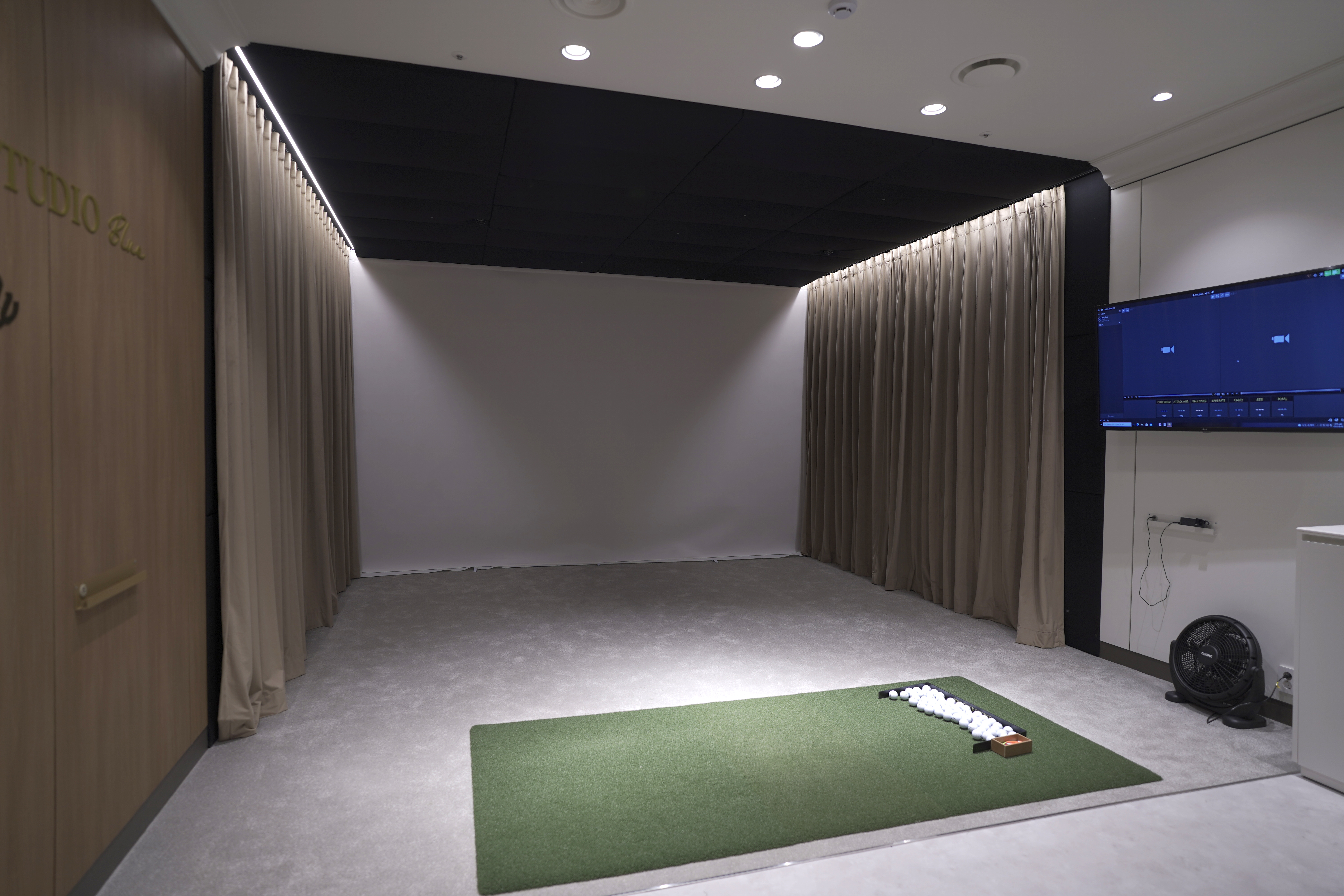 더프라자 골프 압구정점 대표 이미지