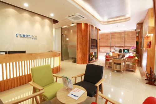 임플라인치과의원 성동점 대표 이미지