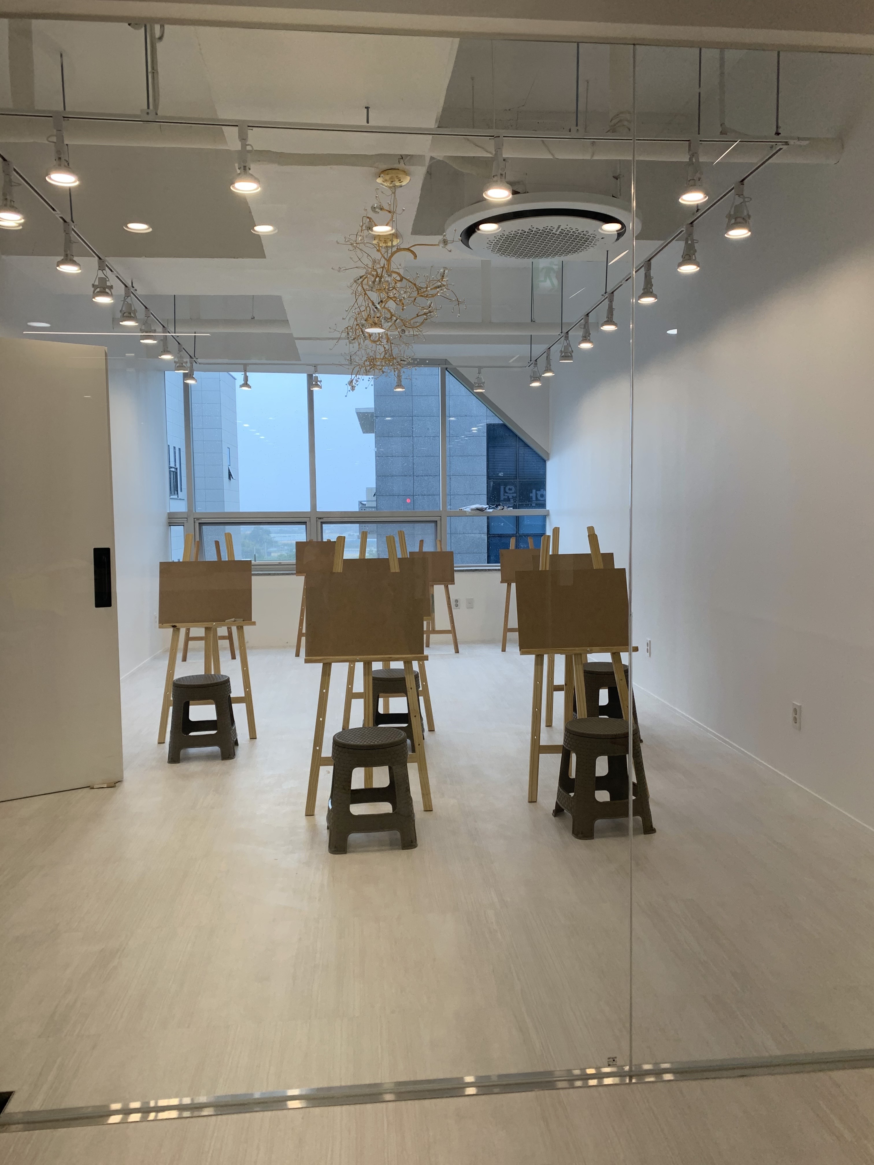 아이앤디미술학원 에코점 2호관