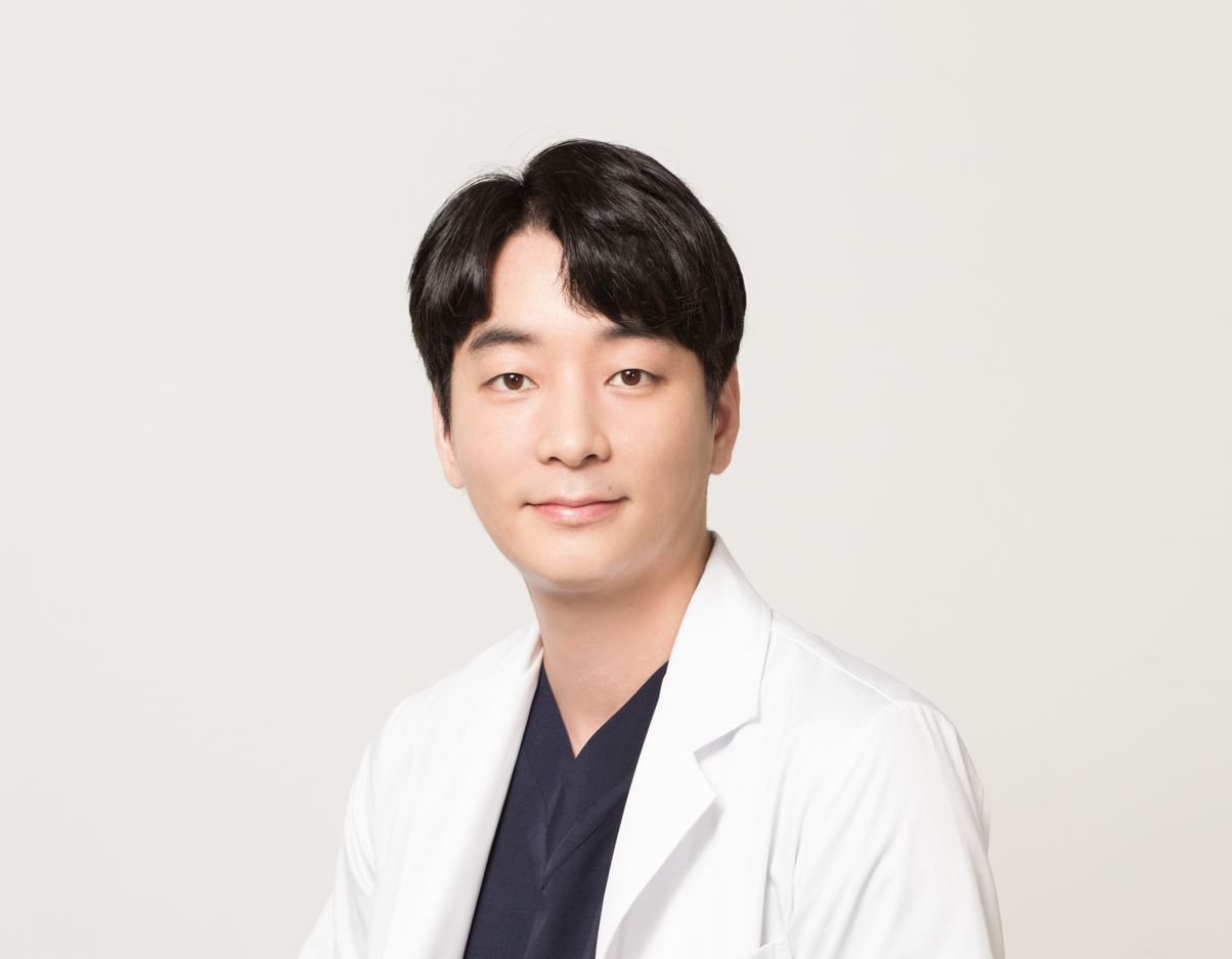 서울클리어치과교정과치과의원 대표 이미지