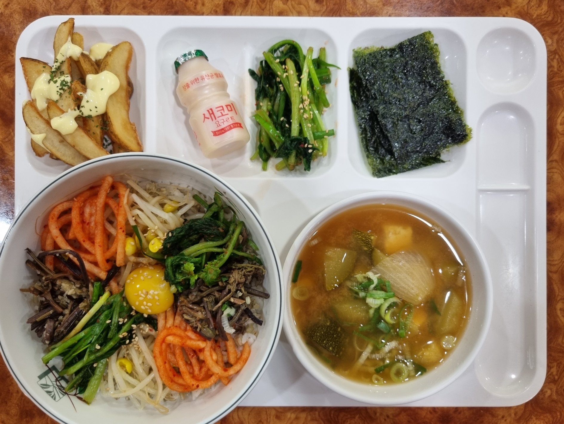 신세계푸드 큰길타워 정반식당
