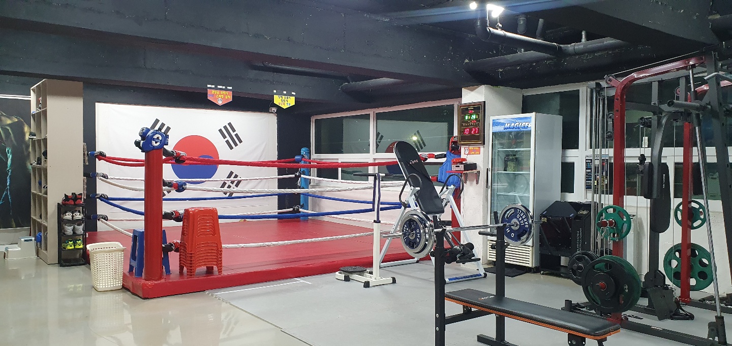 전라남도 광양시 광영로 복싱체육관 메이크더복서 내부 모습 5