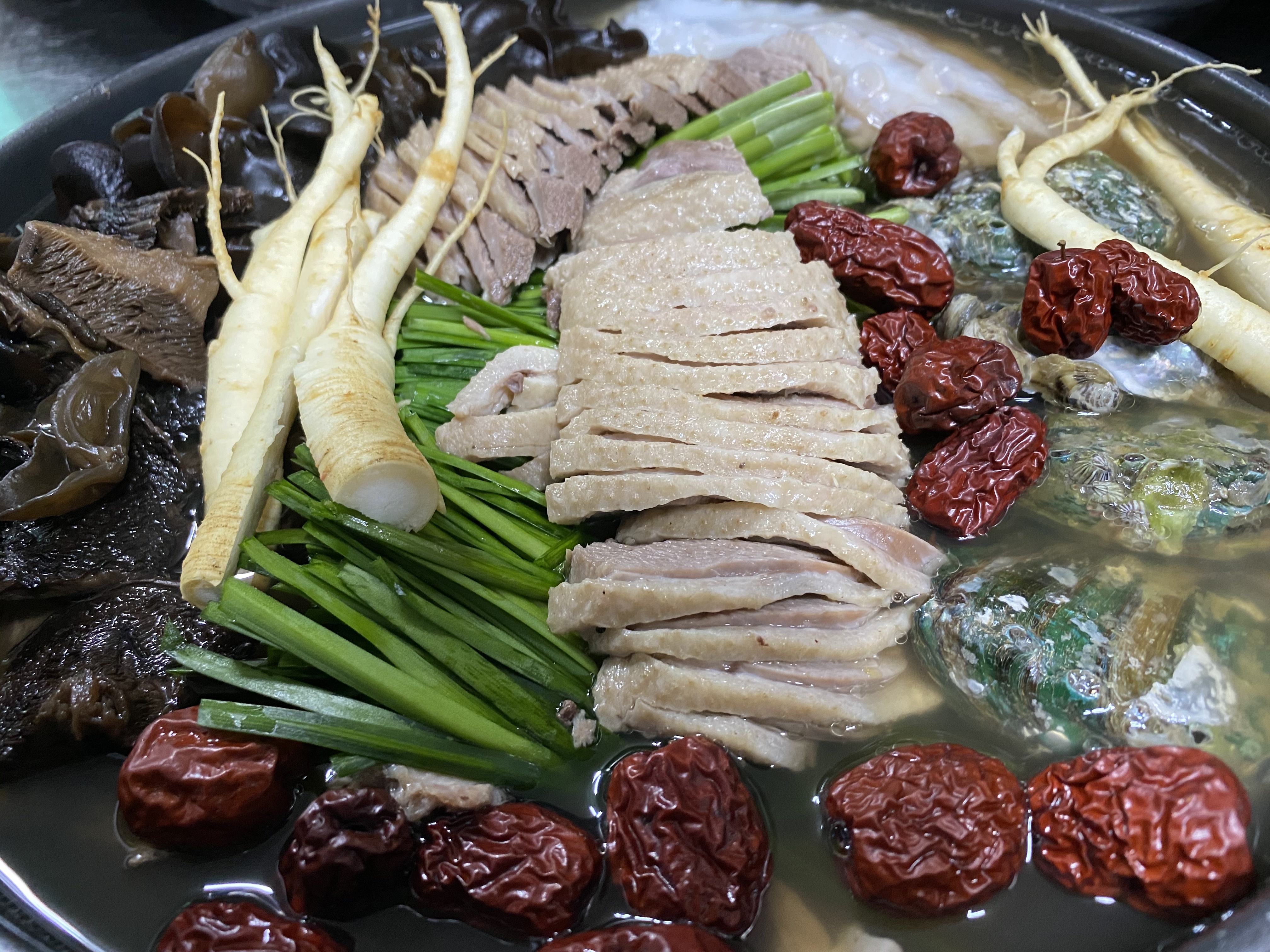 아리아 영계백숙 왕갈비탕