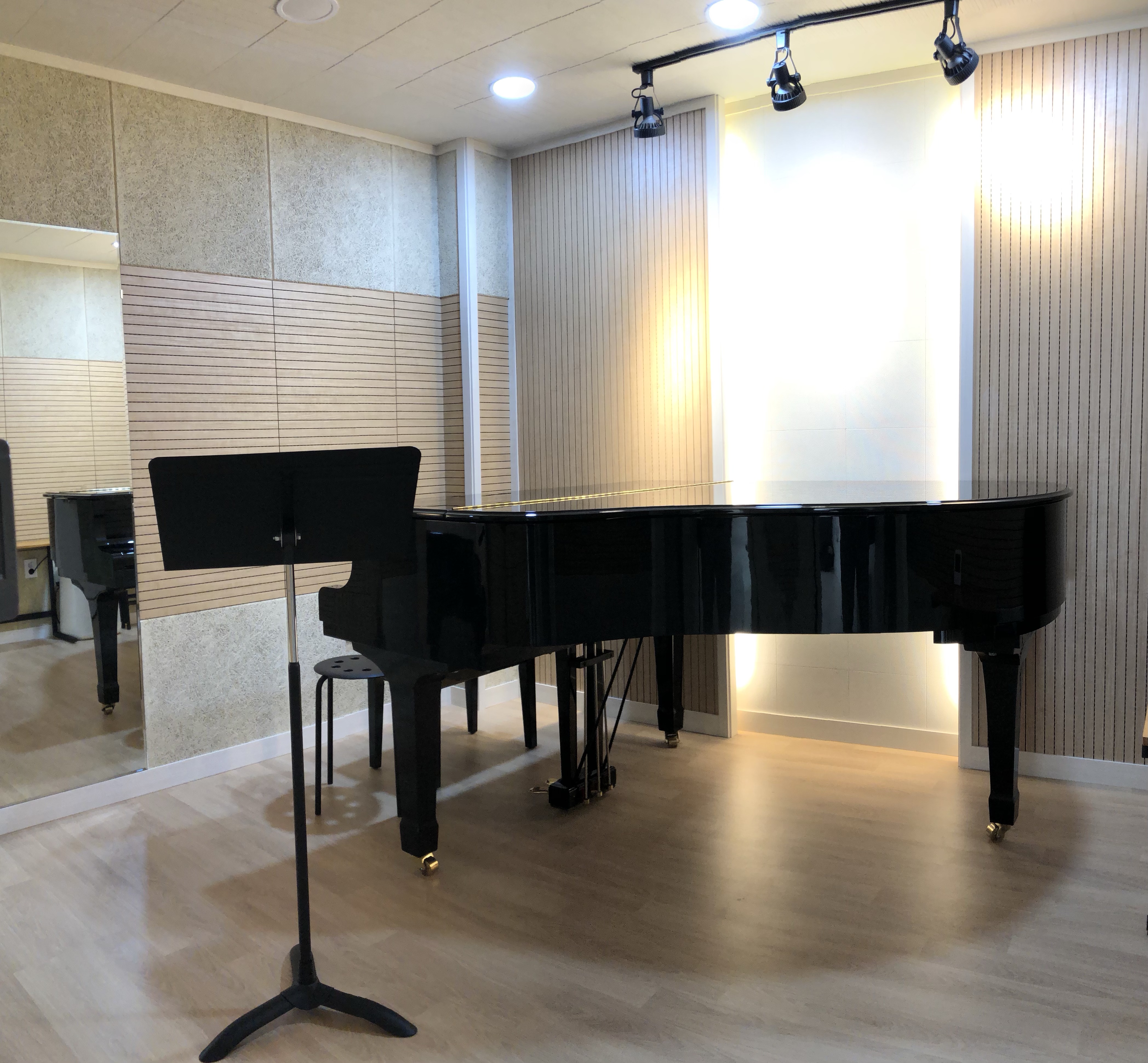 1번째 스튜디오 사진