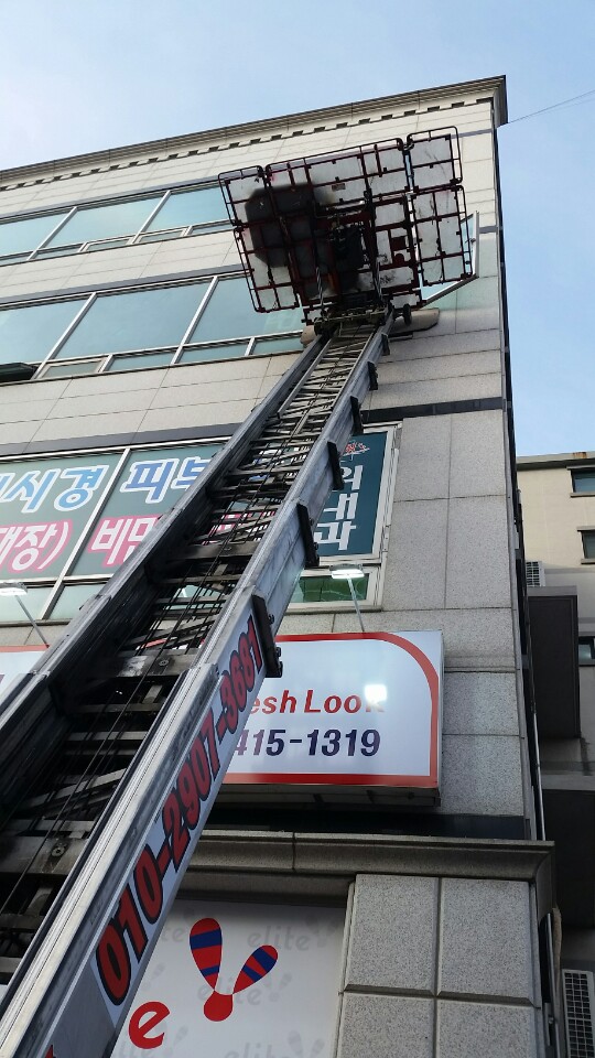 사다리차 경기 안산시 우수업체 사다리차비용 사다리차요금표 용달이사비용 고층사다리차 사다리차