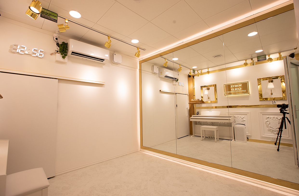 3번째 스튜디오 사진