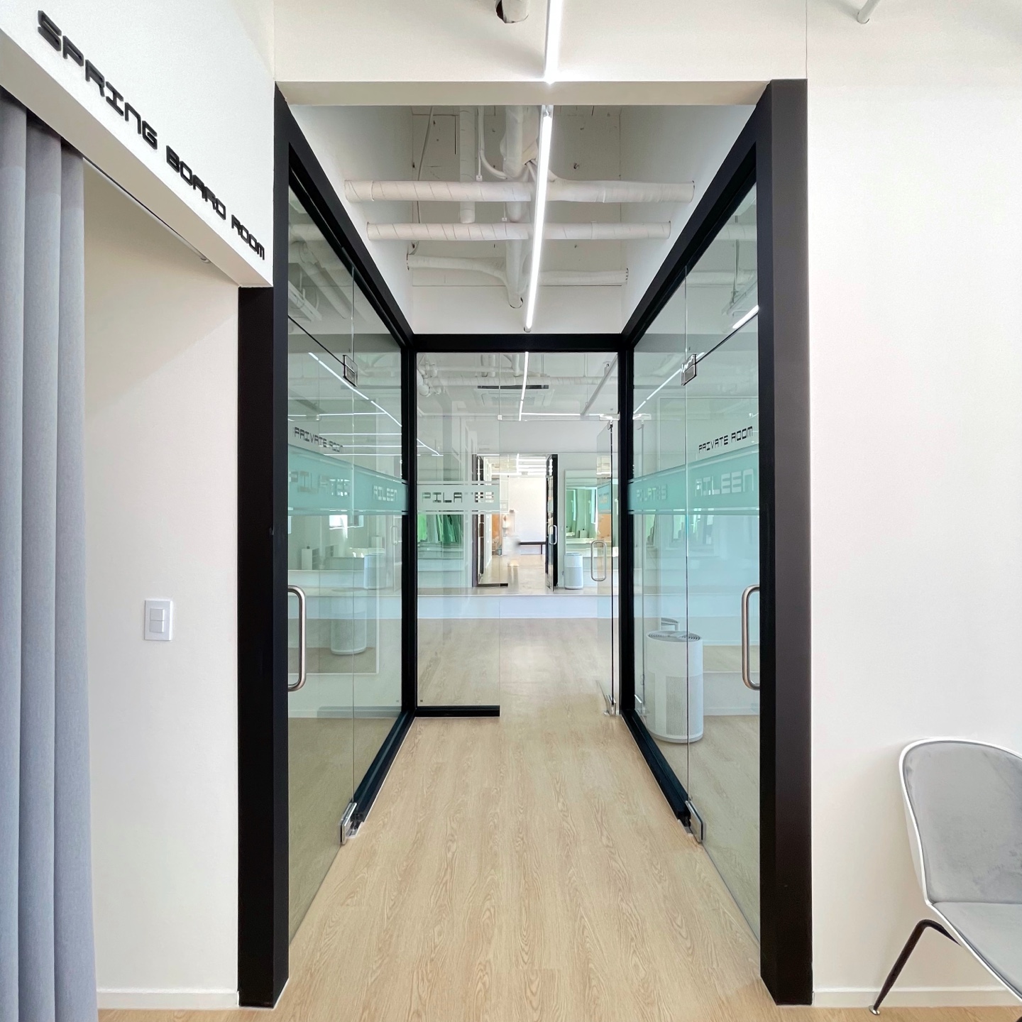 필라테스 에일린 우먼스 대표 이미지