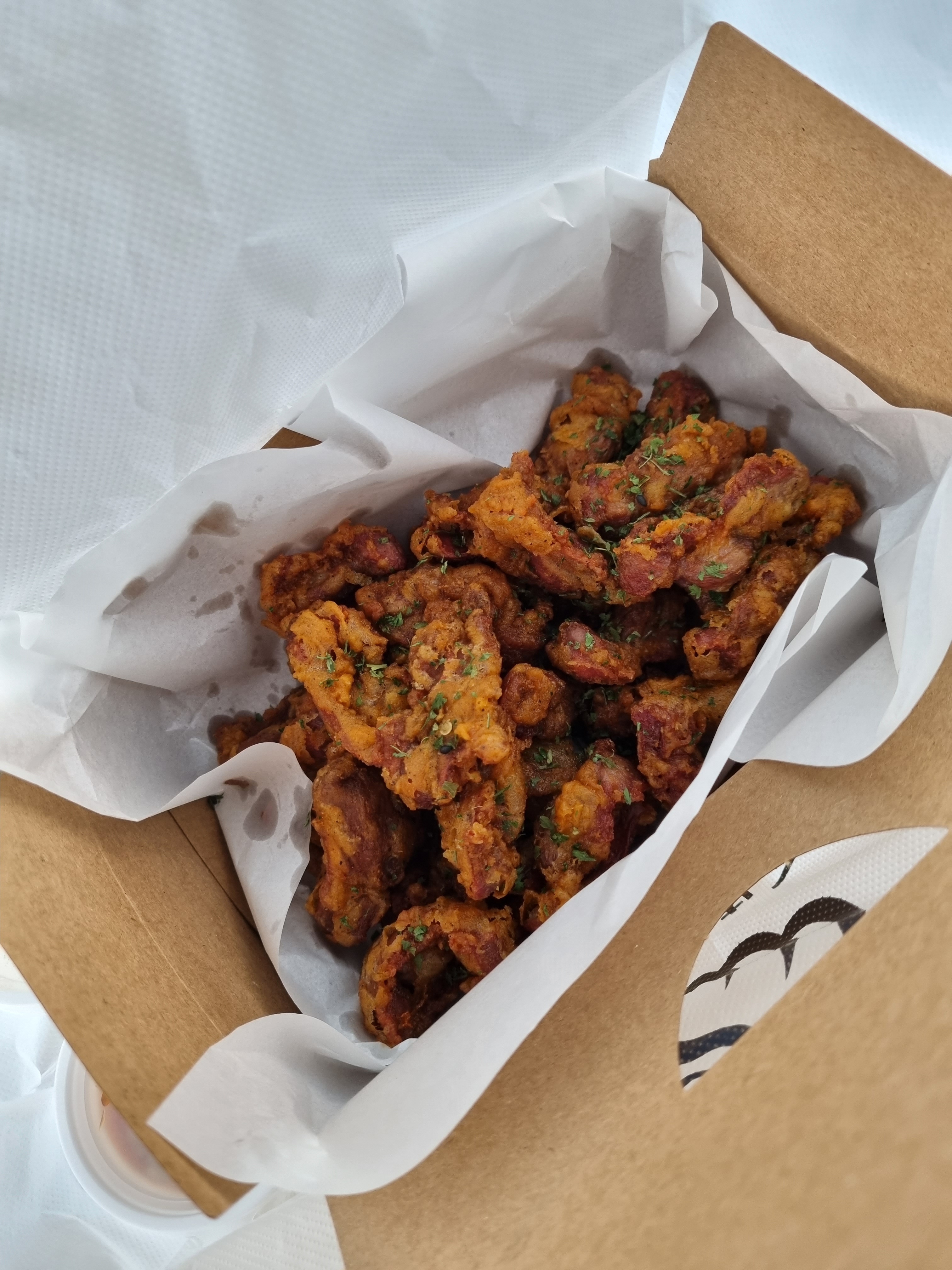 산방산치킨 담모라호텔앤리조트점