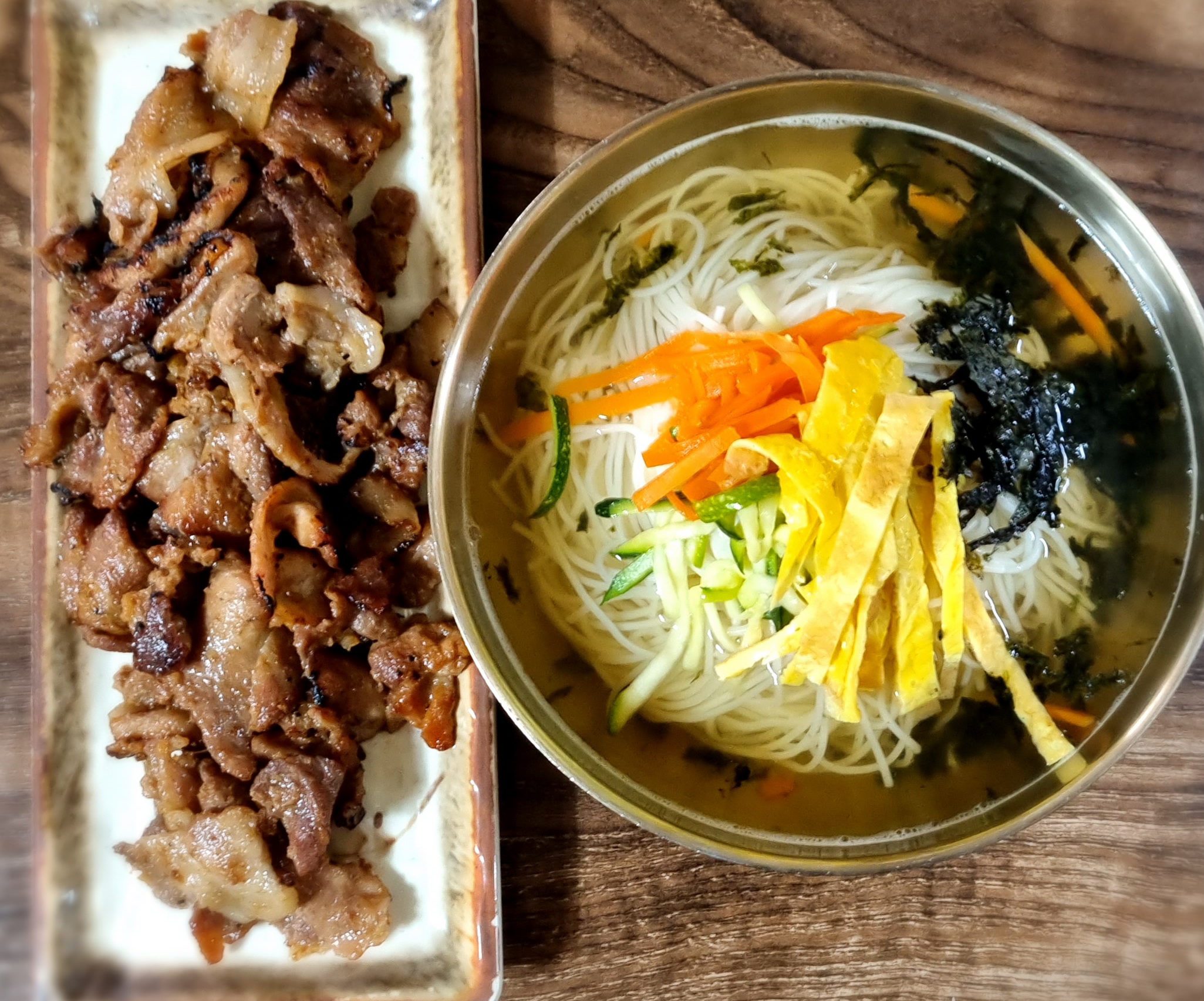 행복담는국수집