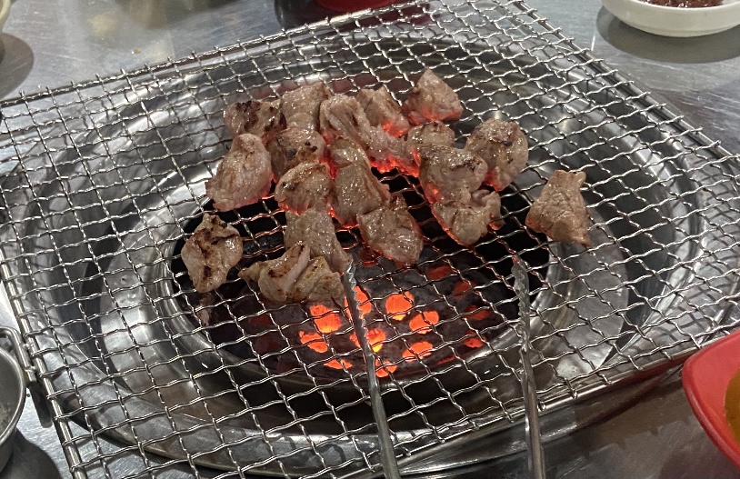 꽃돼지연탄구이