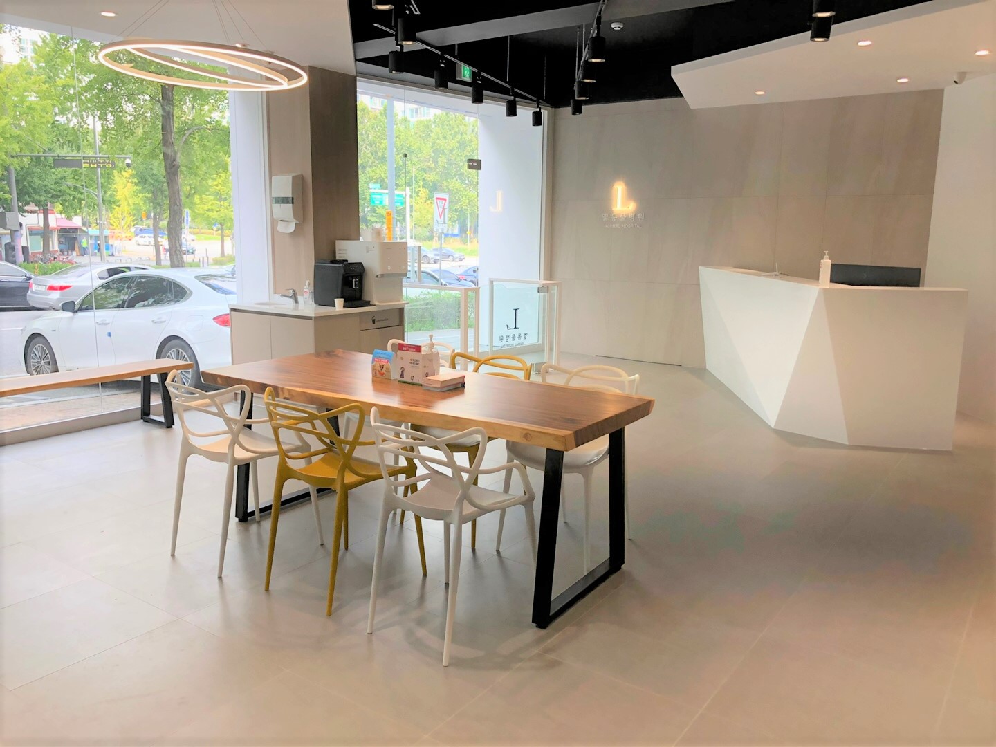 엘동물병원 대표 이미지