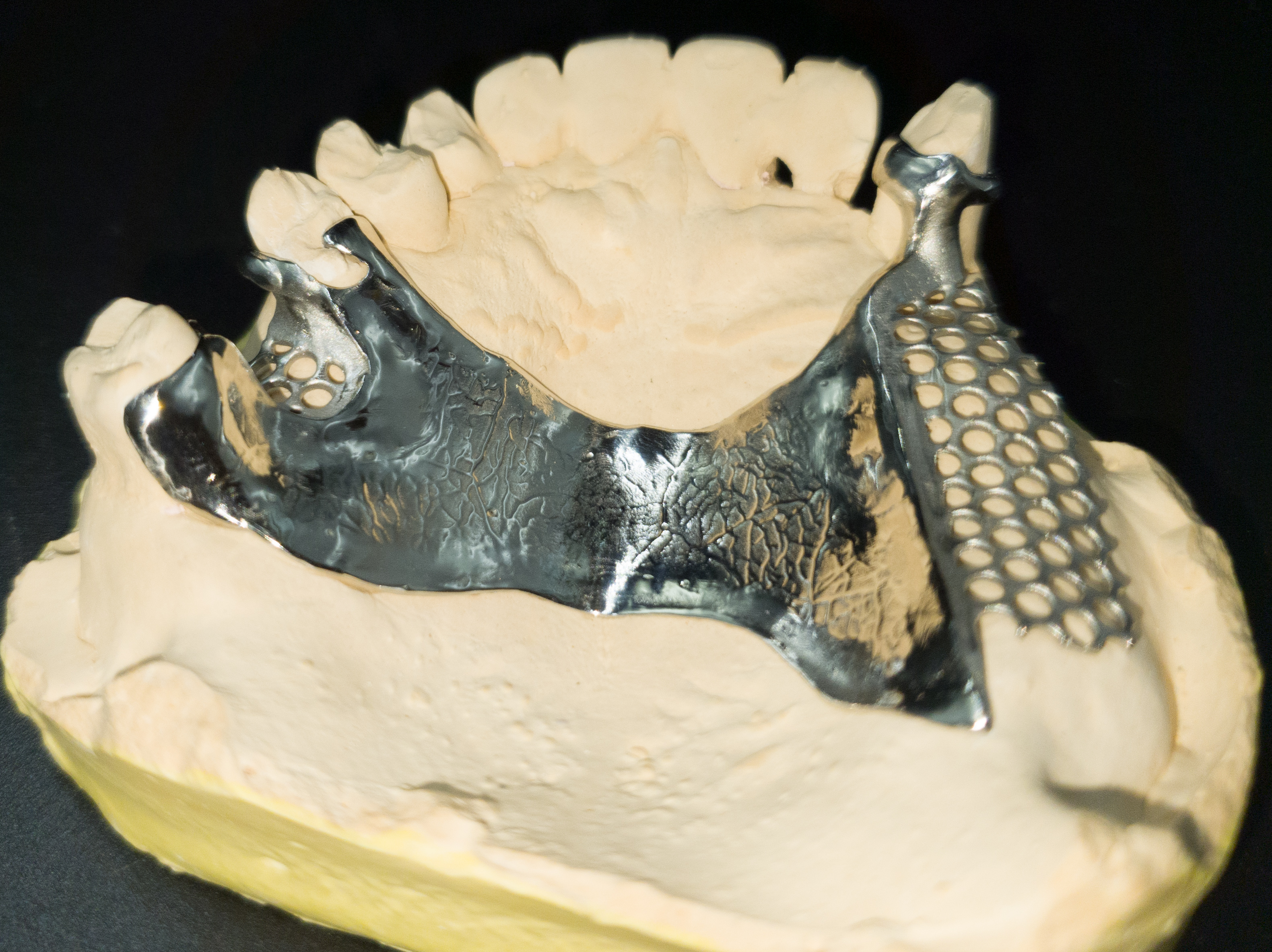 유에이블치과기공소 대표 이미지