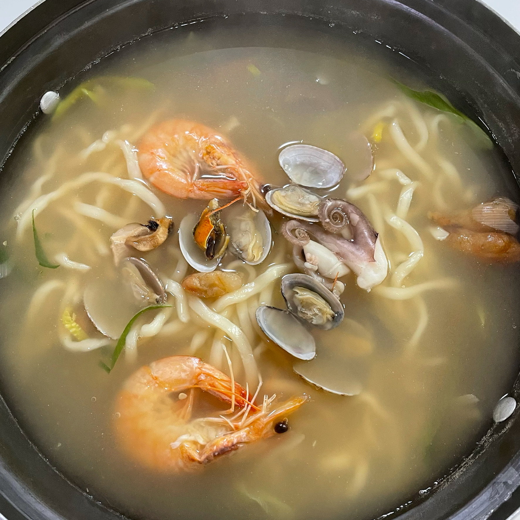 항아리칼국수