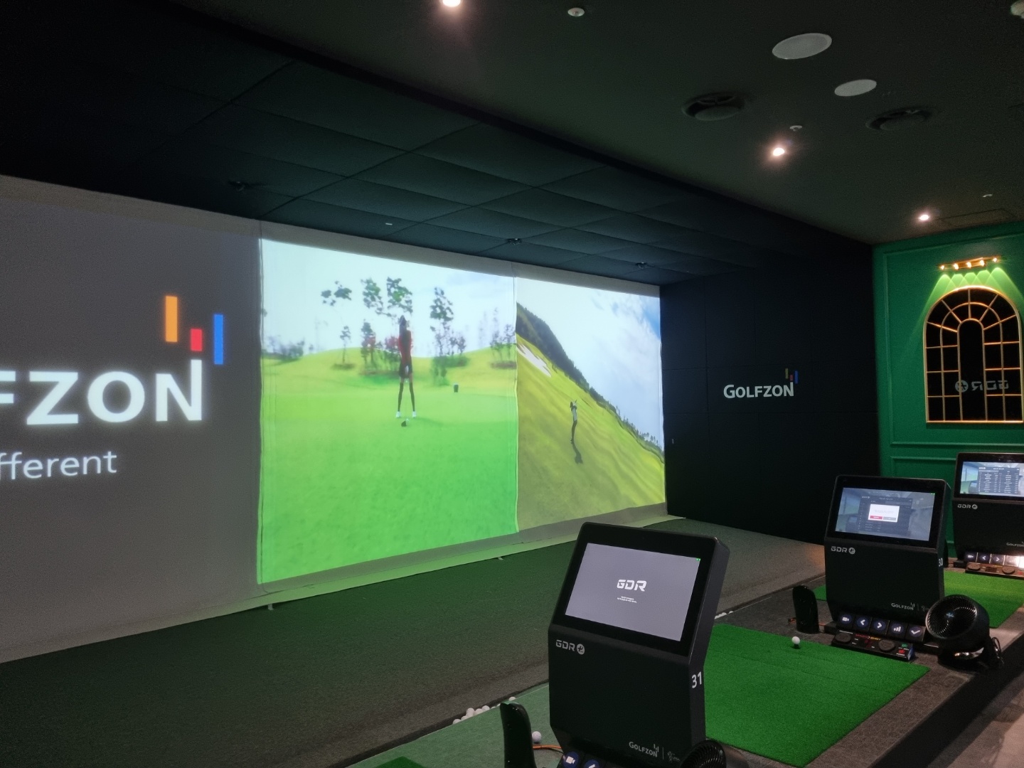 GDR골프존아카데미 광화문점 대표 이미지