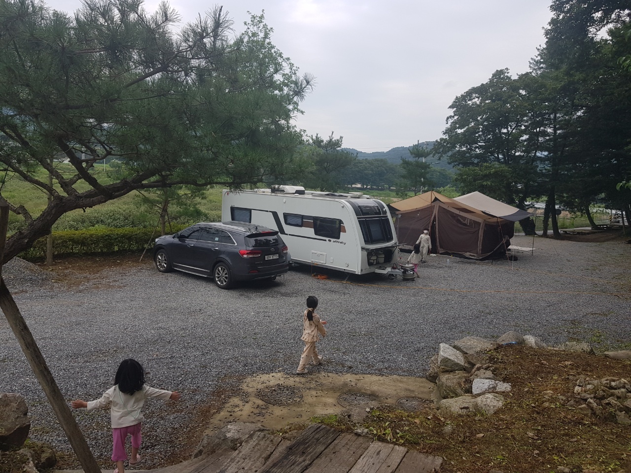 읍내리75-1캠핑장