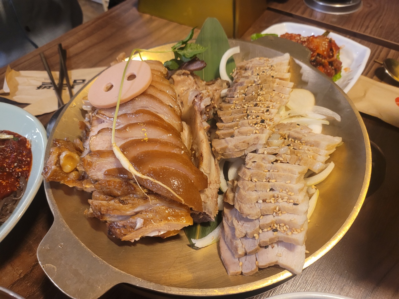 황금족발 목포족발 평화광장점