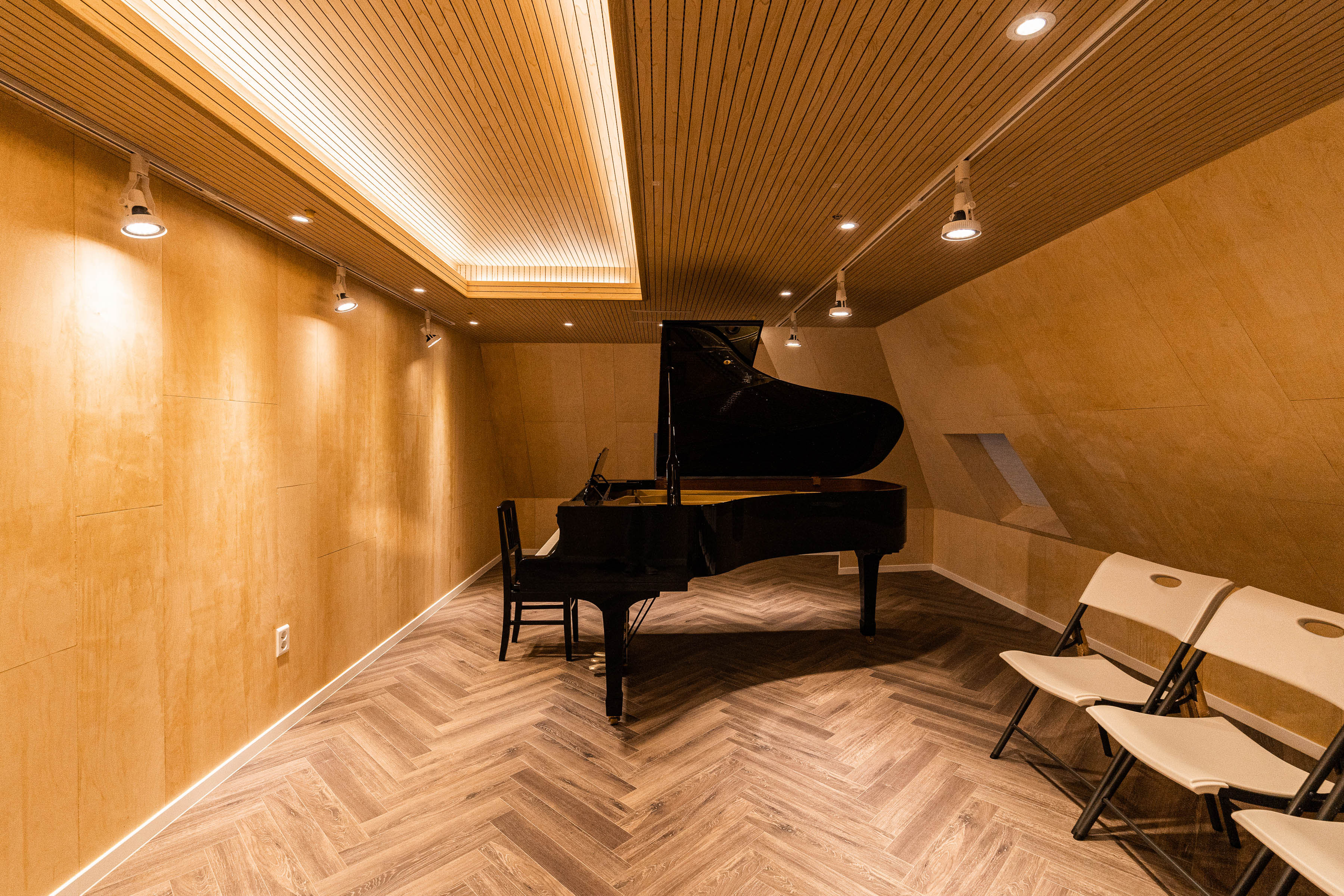 2번째 스튜디오 사진