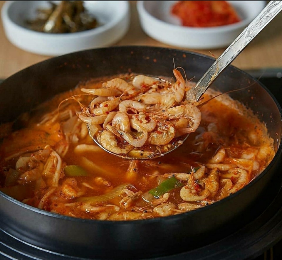 궁전해물칼국수 아산둔포점