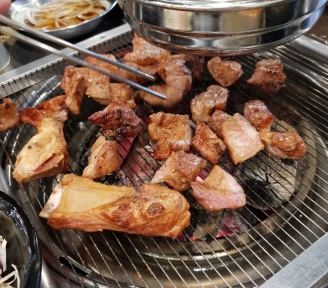 연탄돼지갈비 안성직영점