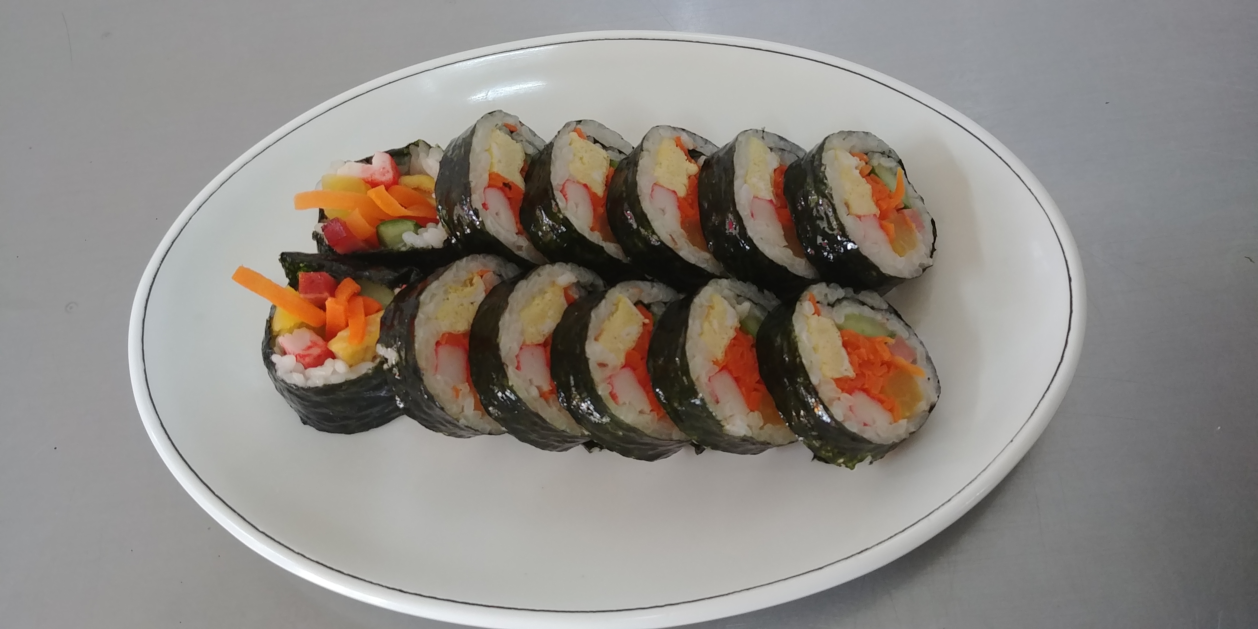 둘둘말이 김밥