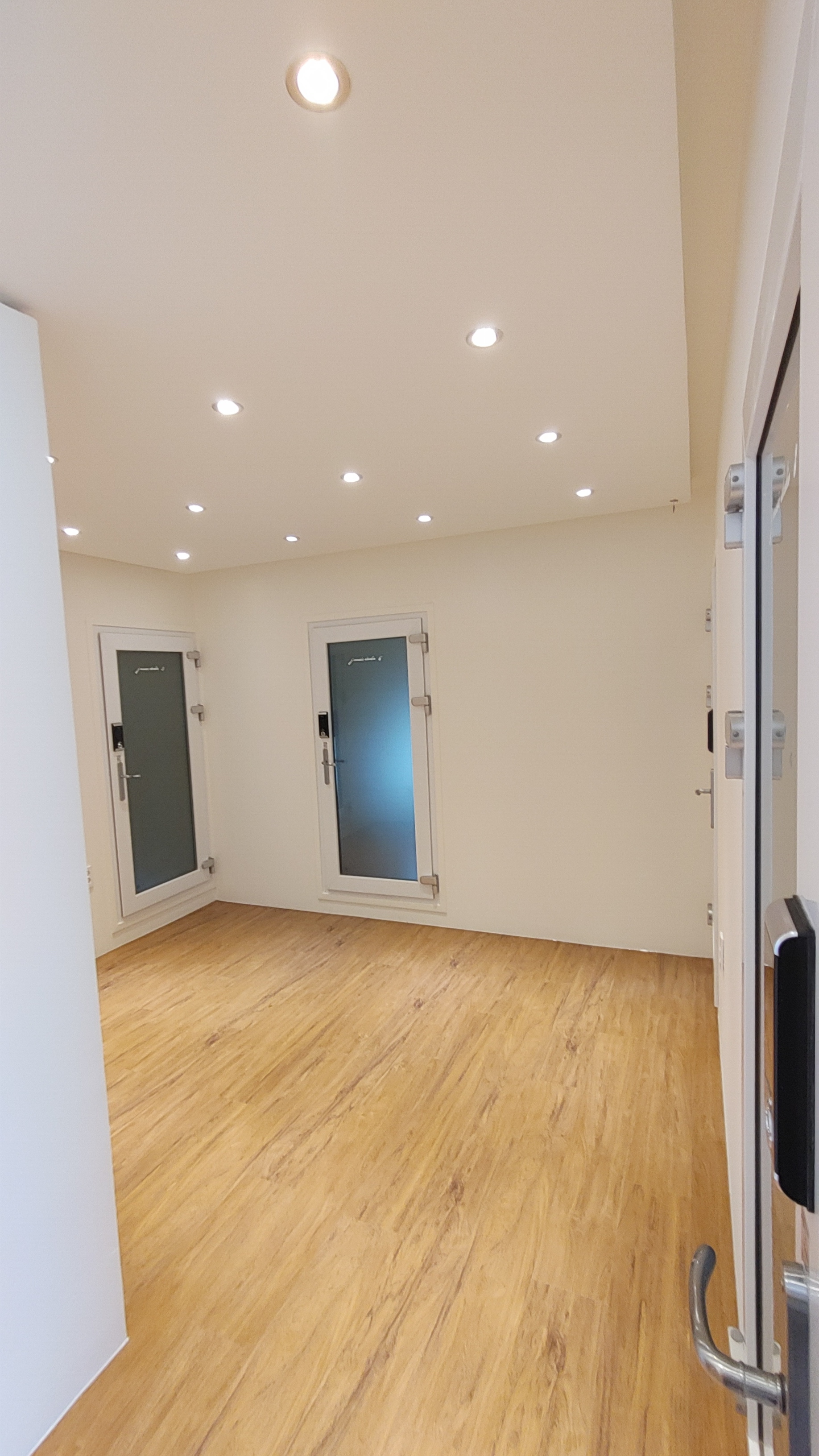 2번째 스튜디오 사진