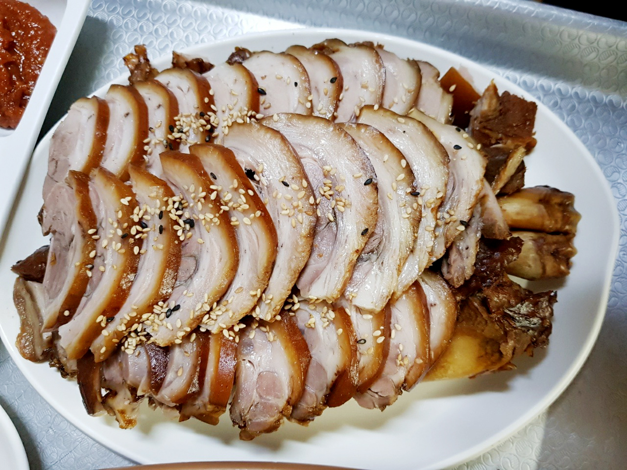 영양왕족발보쌈