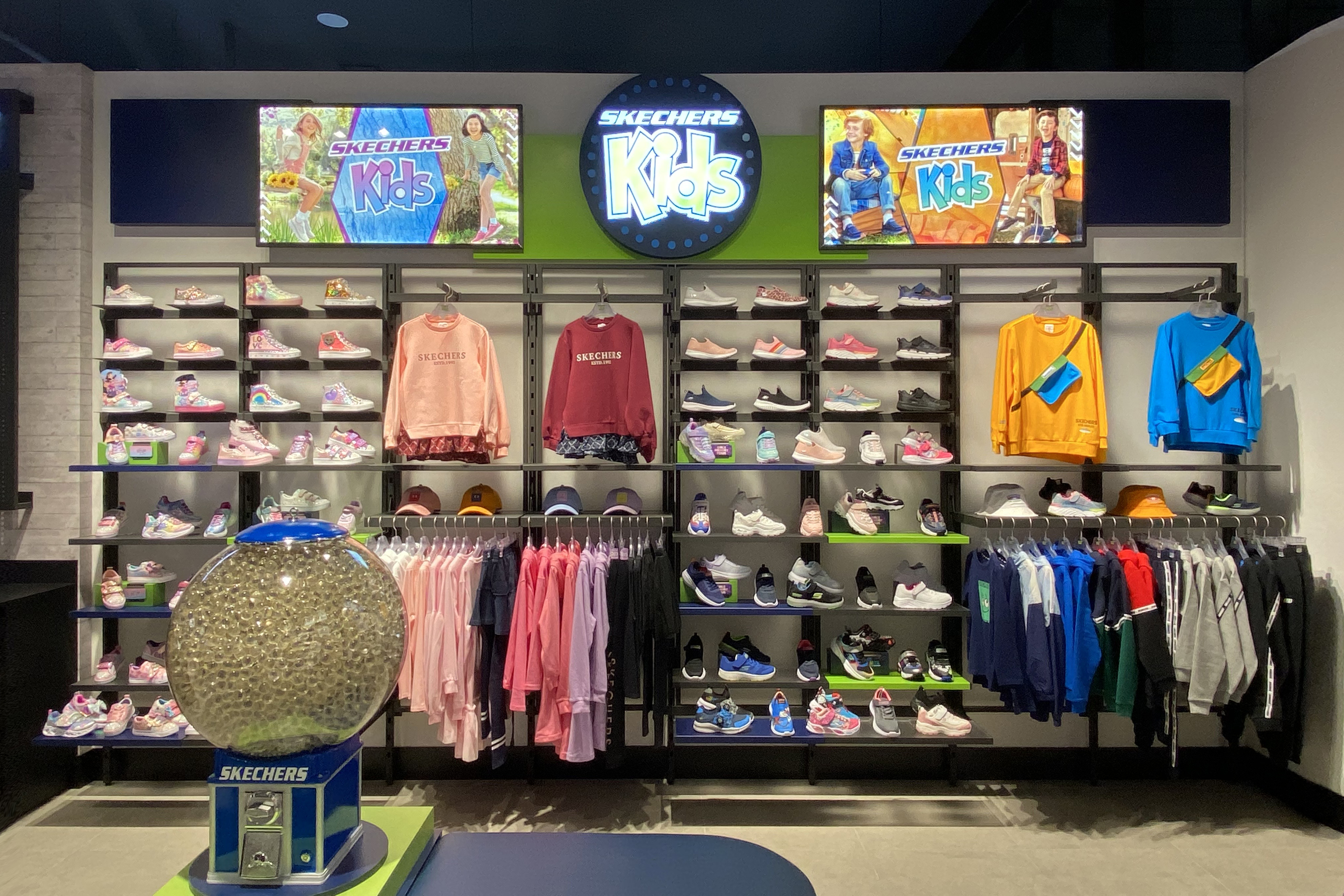 스케쳐스 시그니쳐타워점 대표 이미지