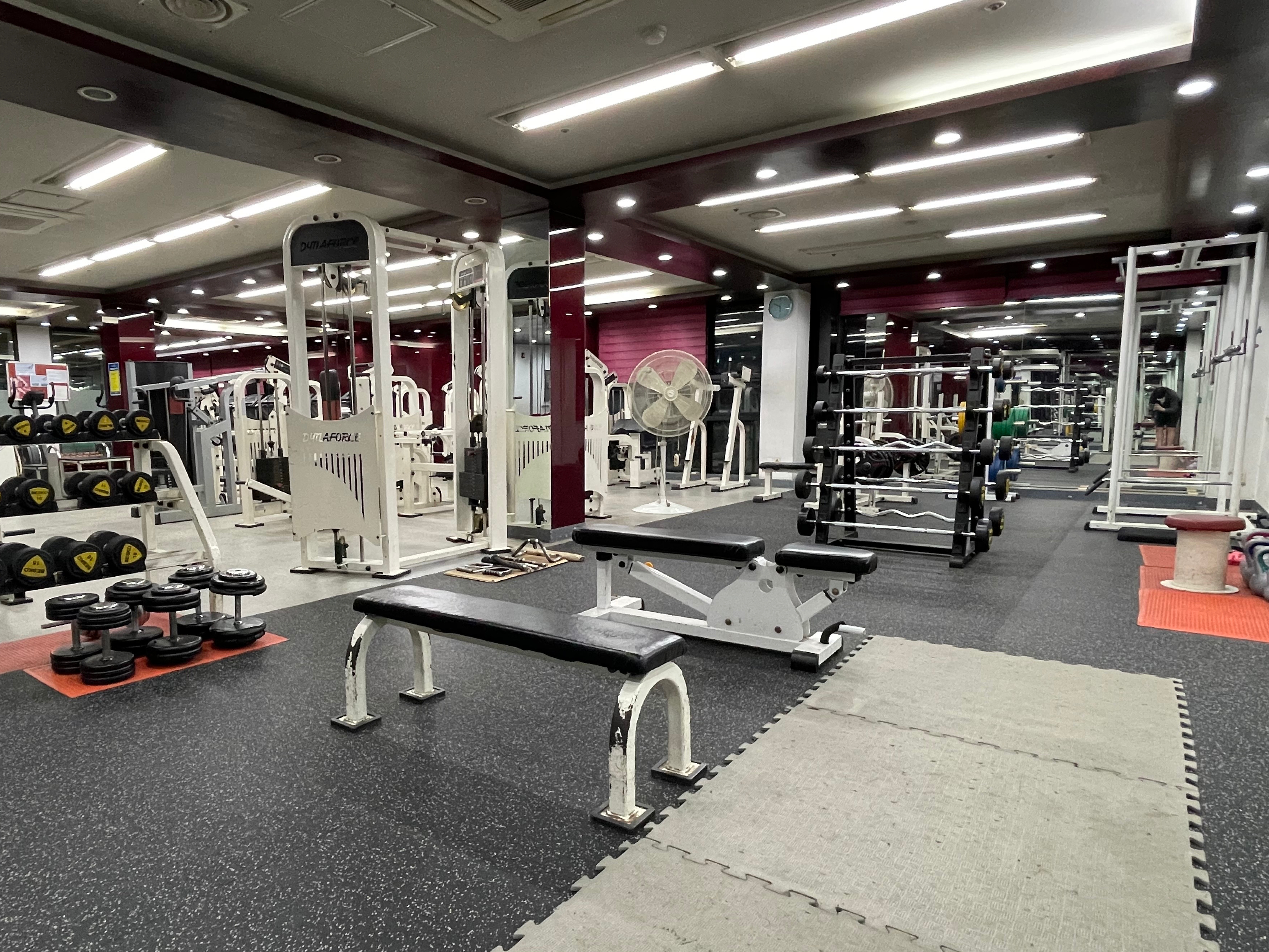 휩스휘트니스클럽 대표 이미지