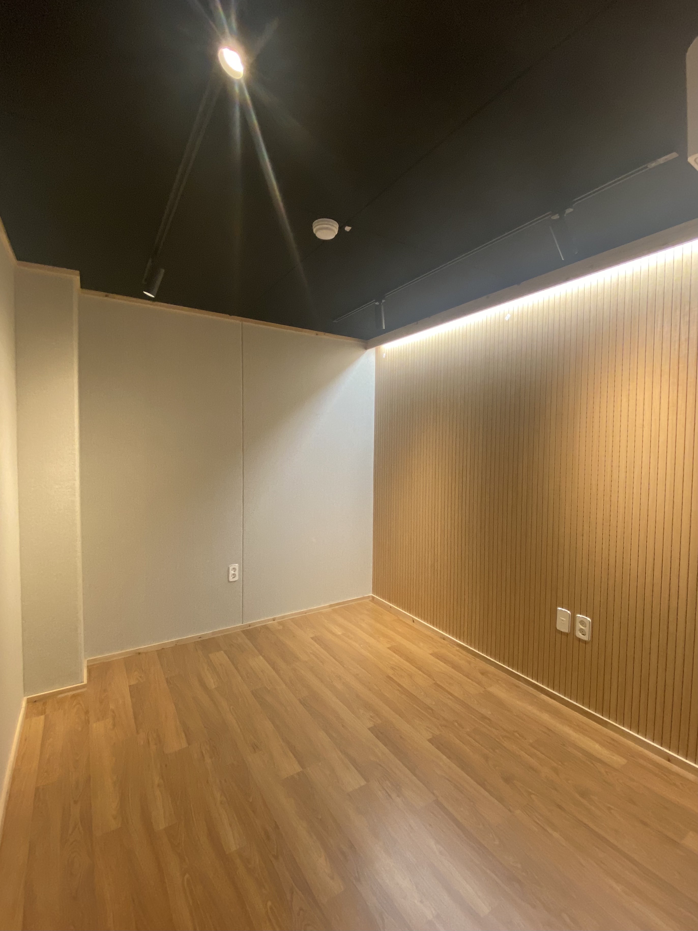 3번째 스튜디오 사진