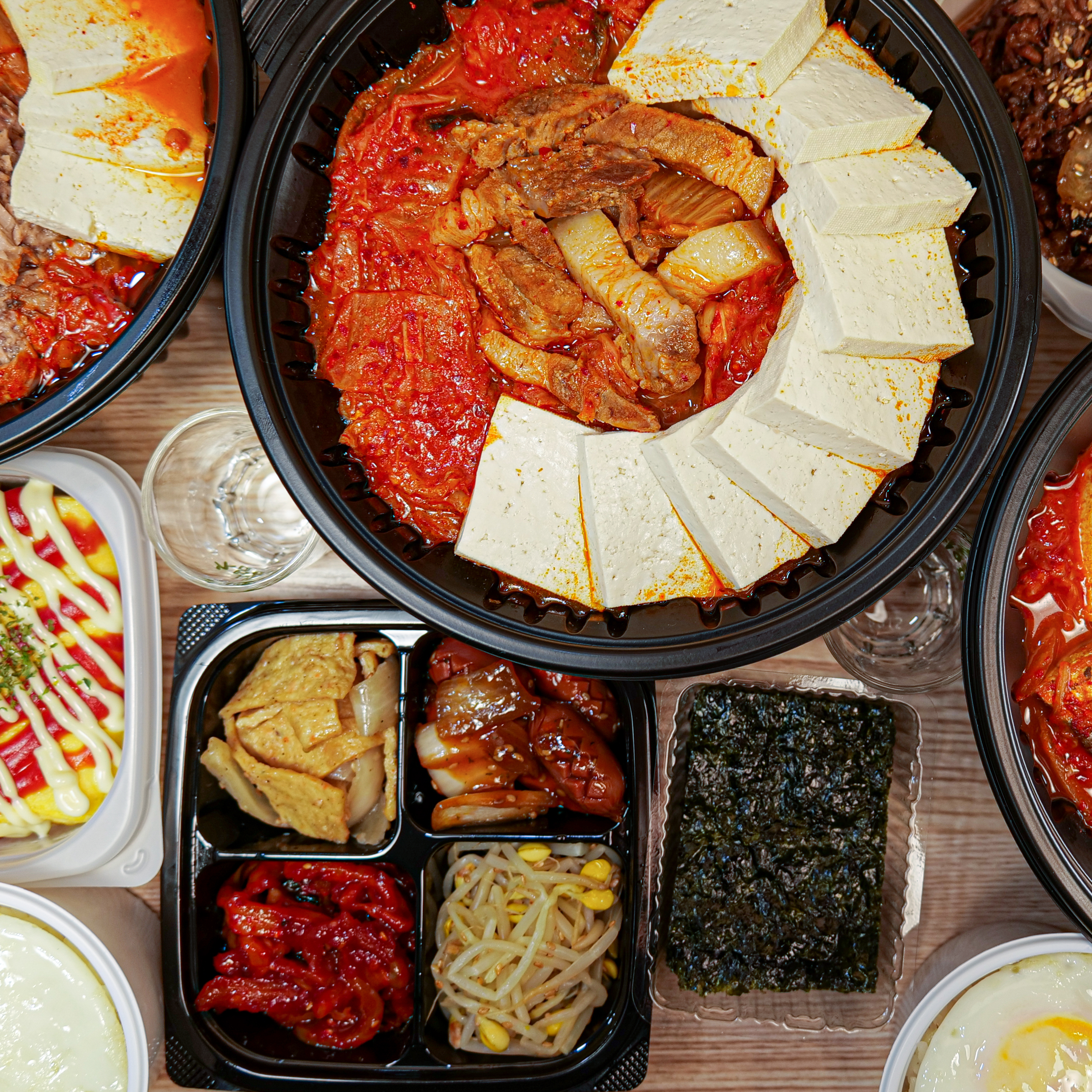 고기반햄반김치찌개&김치찜