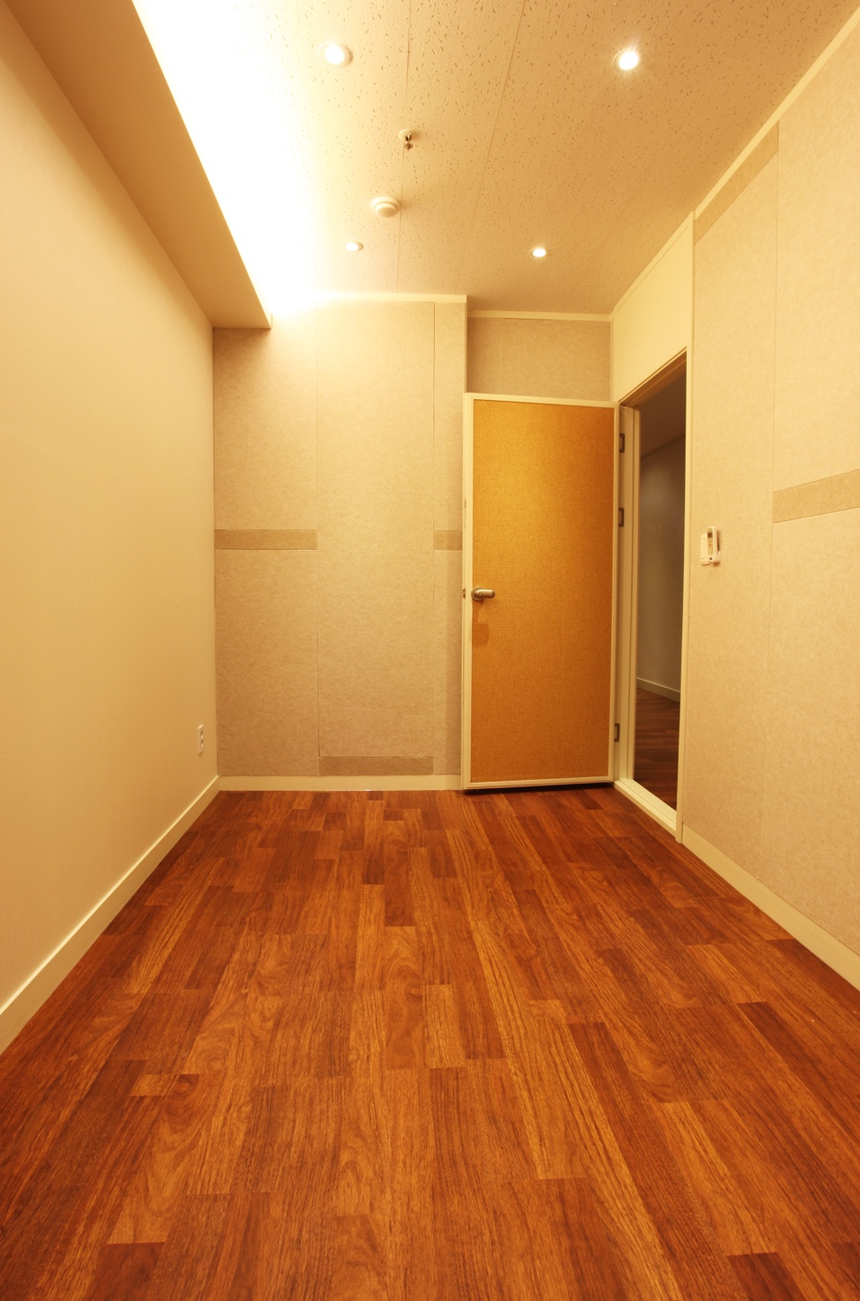 4번째 스튜디오 사진