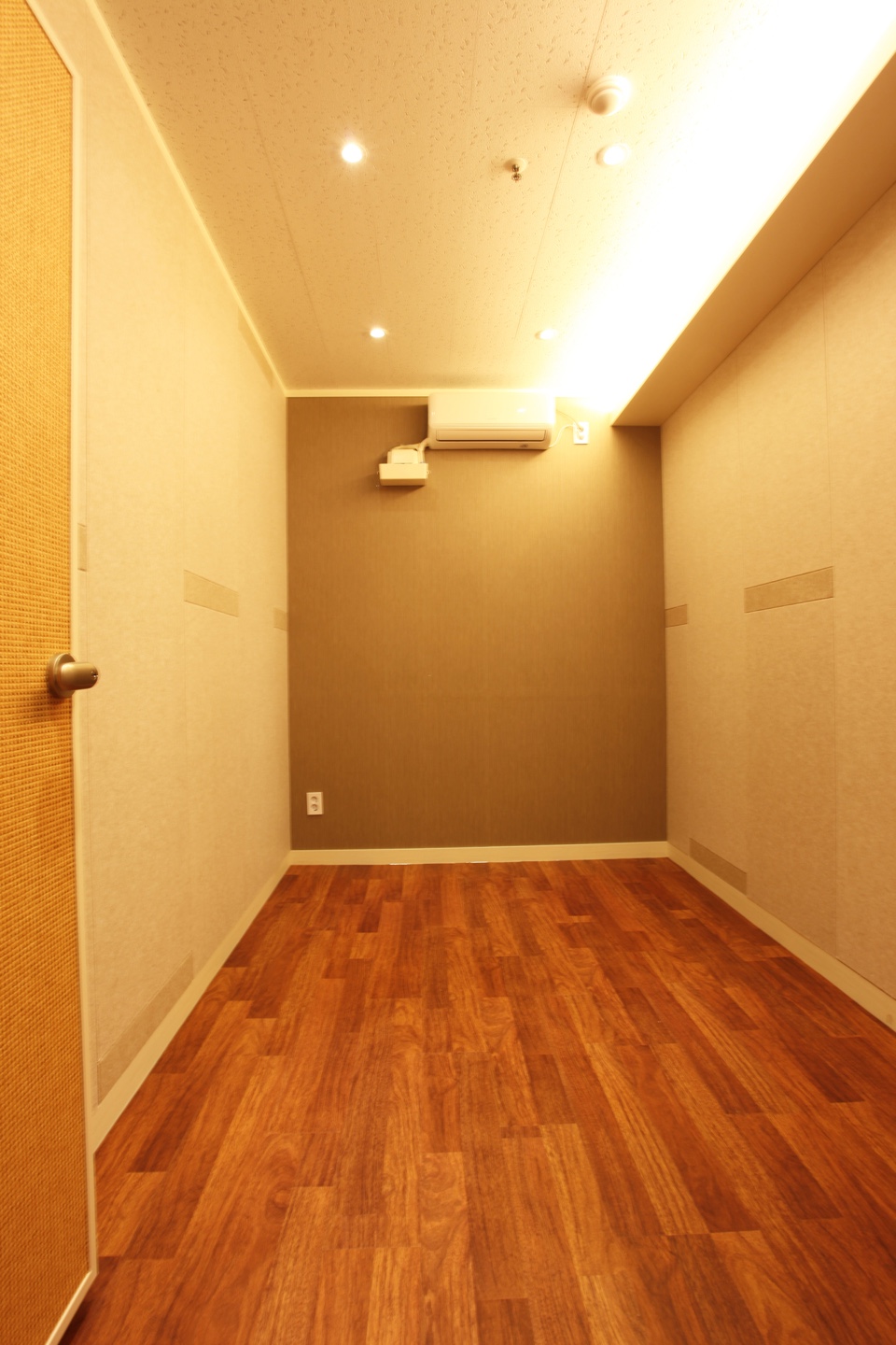 3번째 스튜디오 사진