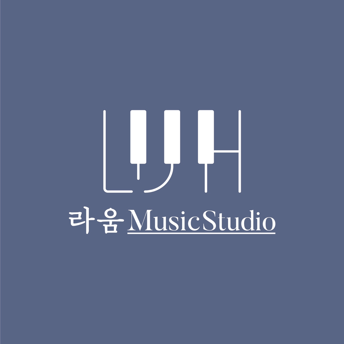 1번째 스튜디오 사진