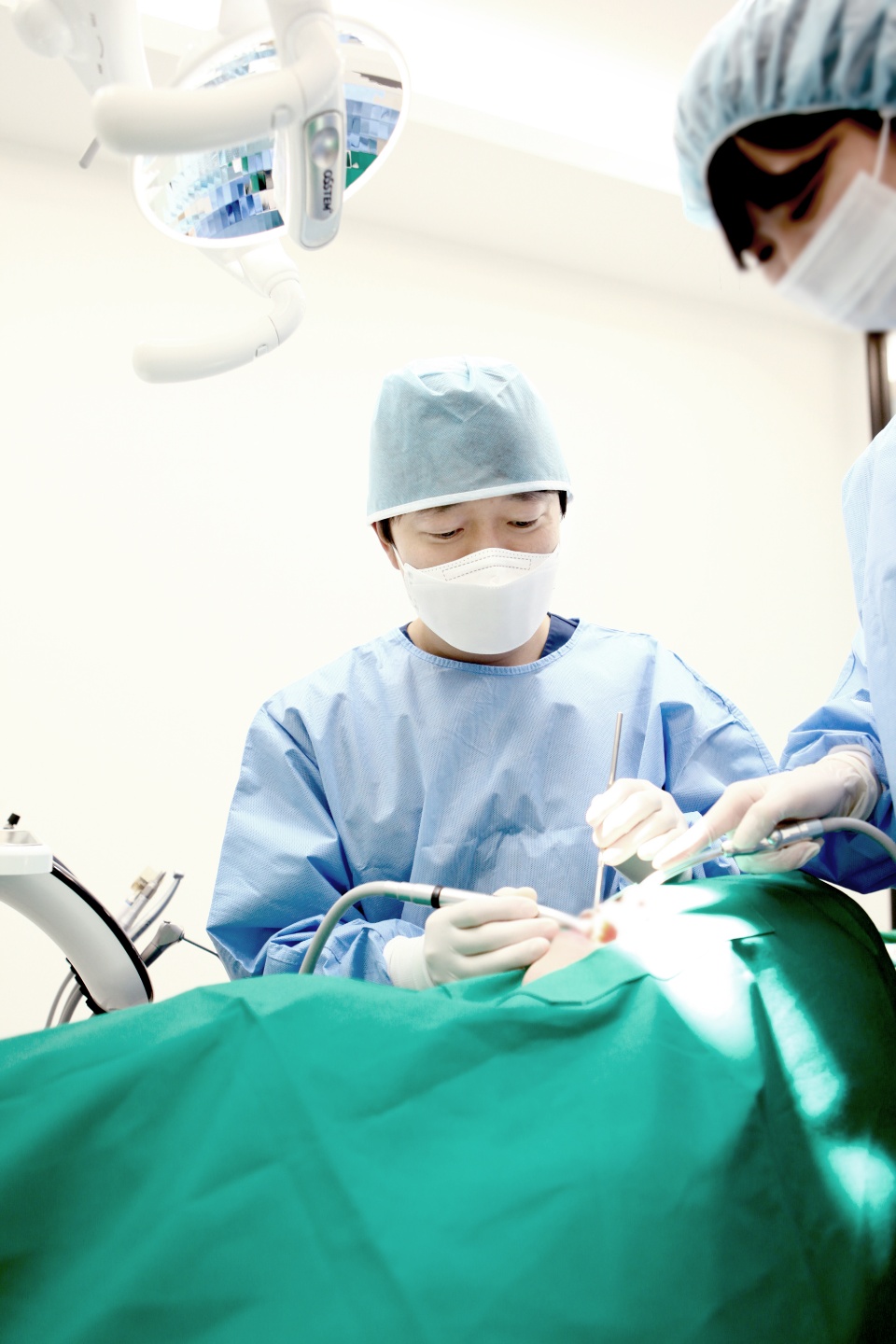서울탑플란트치과의원 대표 이미지