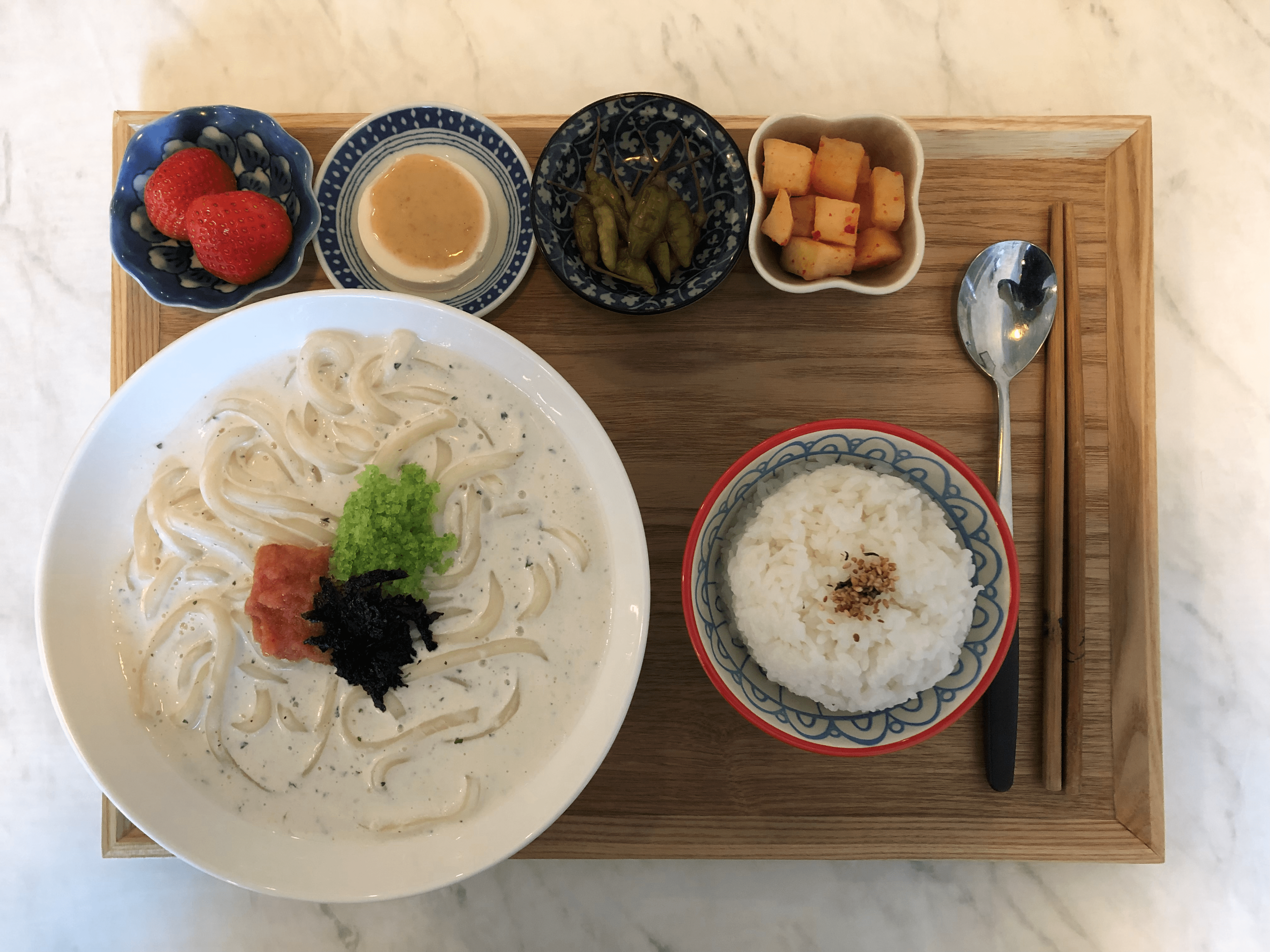 식미단