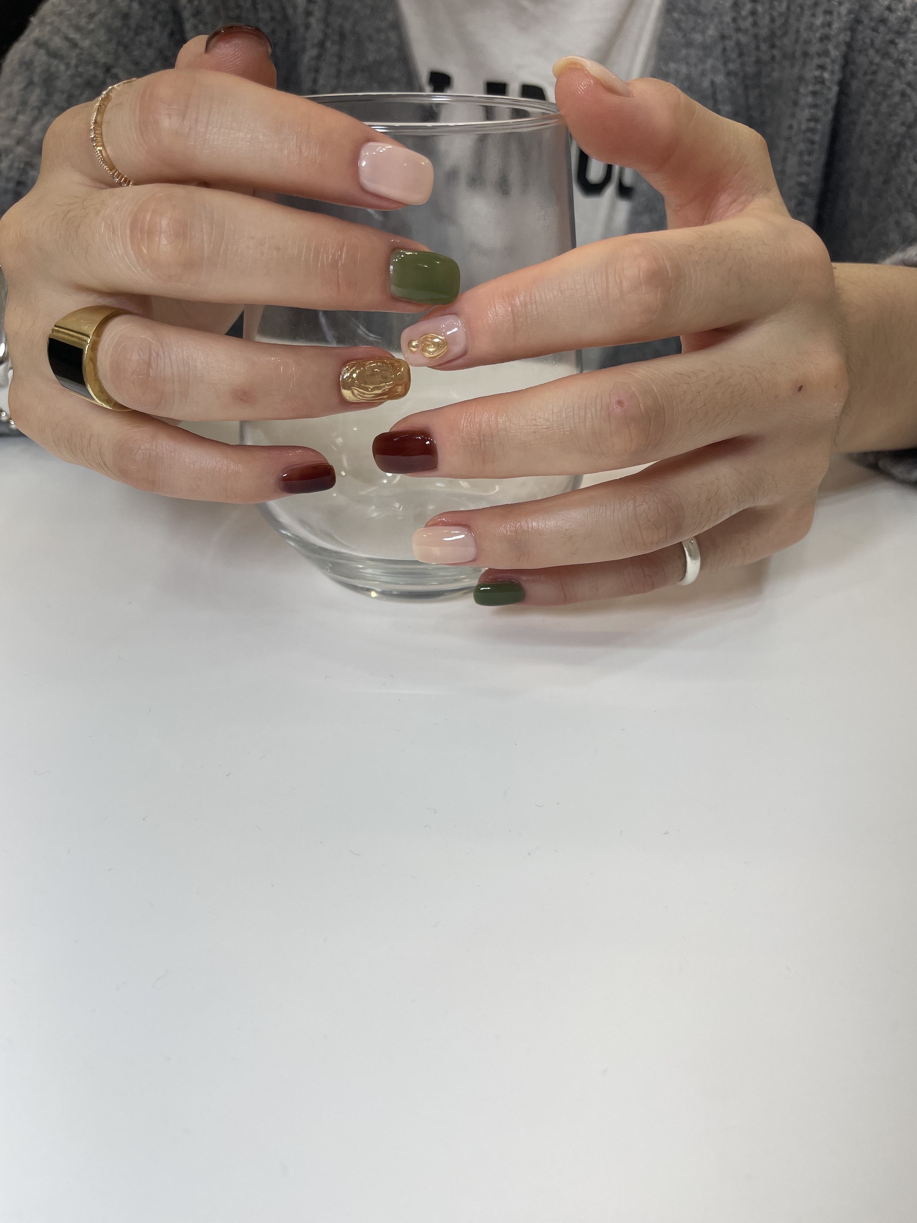 네일살롱무아