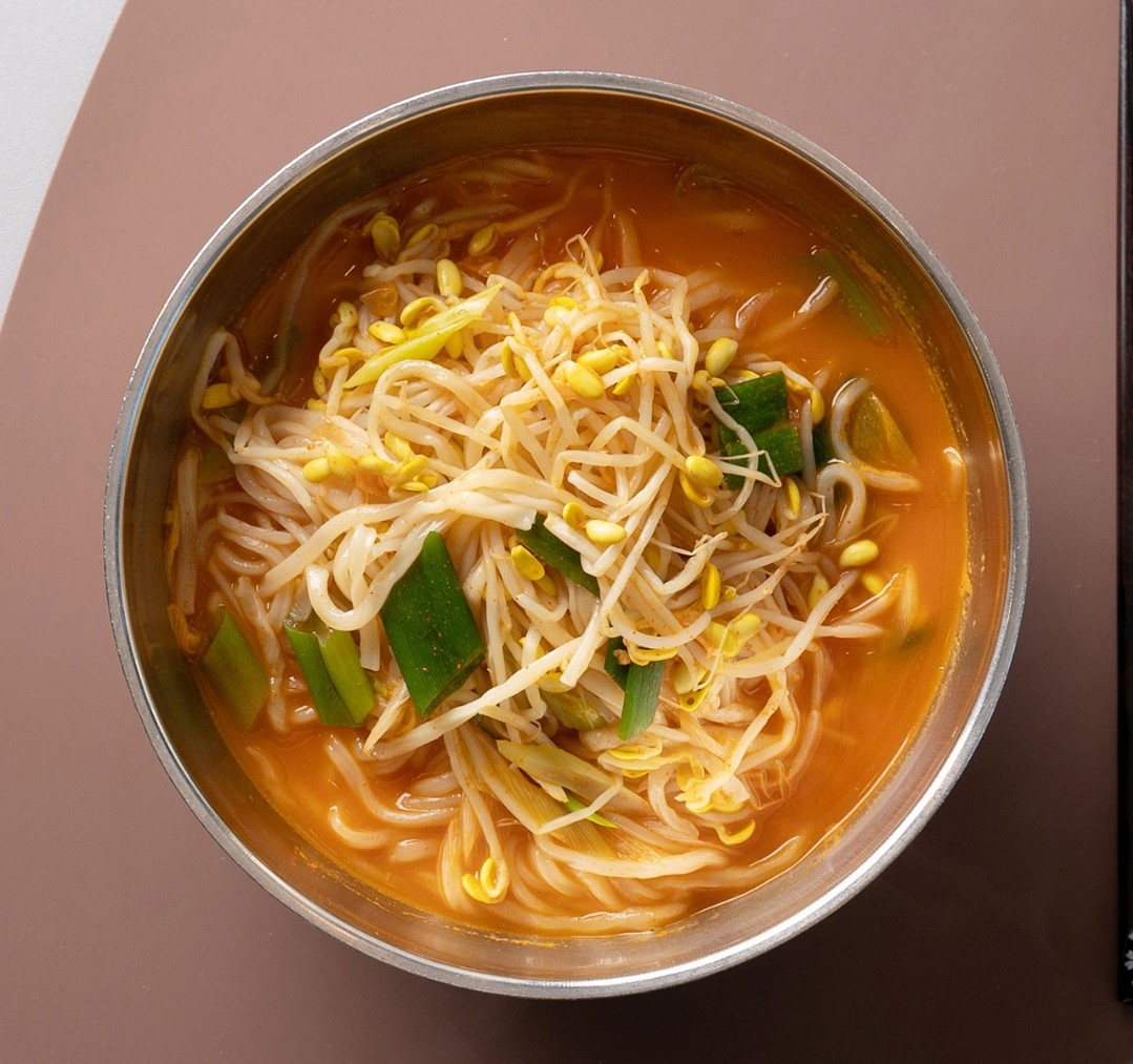 명동칼국수샤브샤브 신설동점