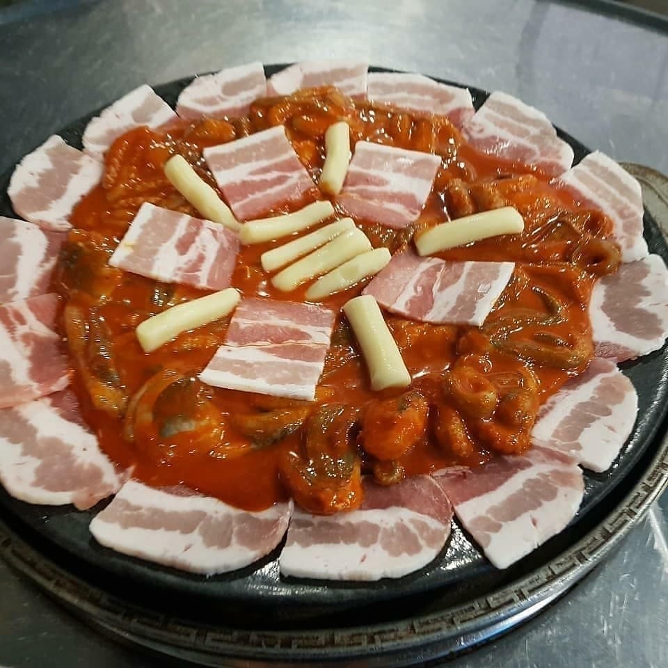 더한쭈꾸미 홍대본점