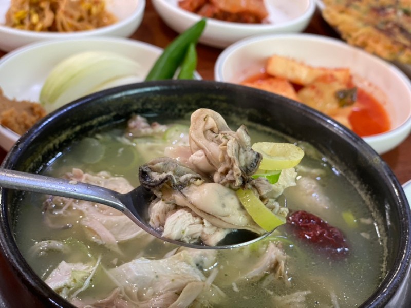 맛골 반계탕 & 굴국밥