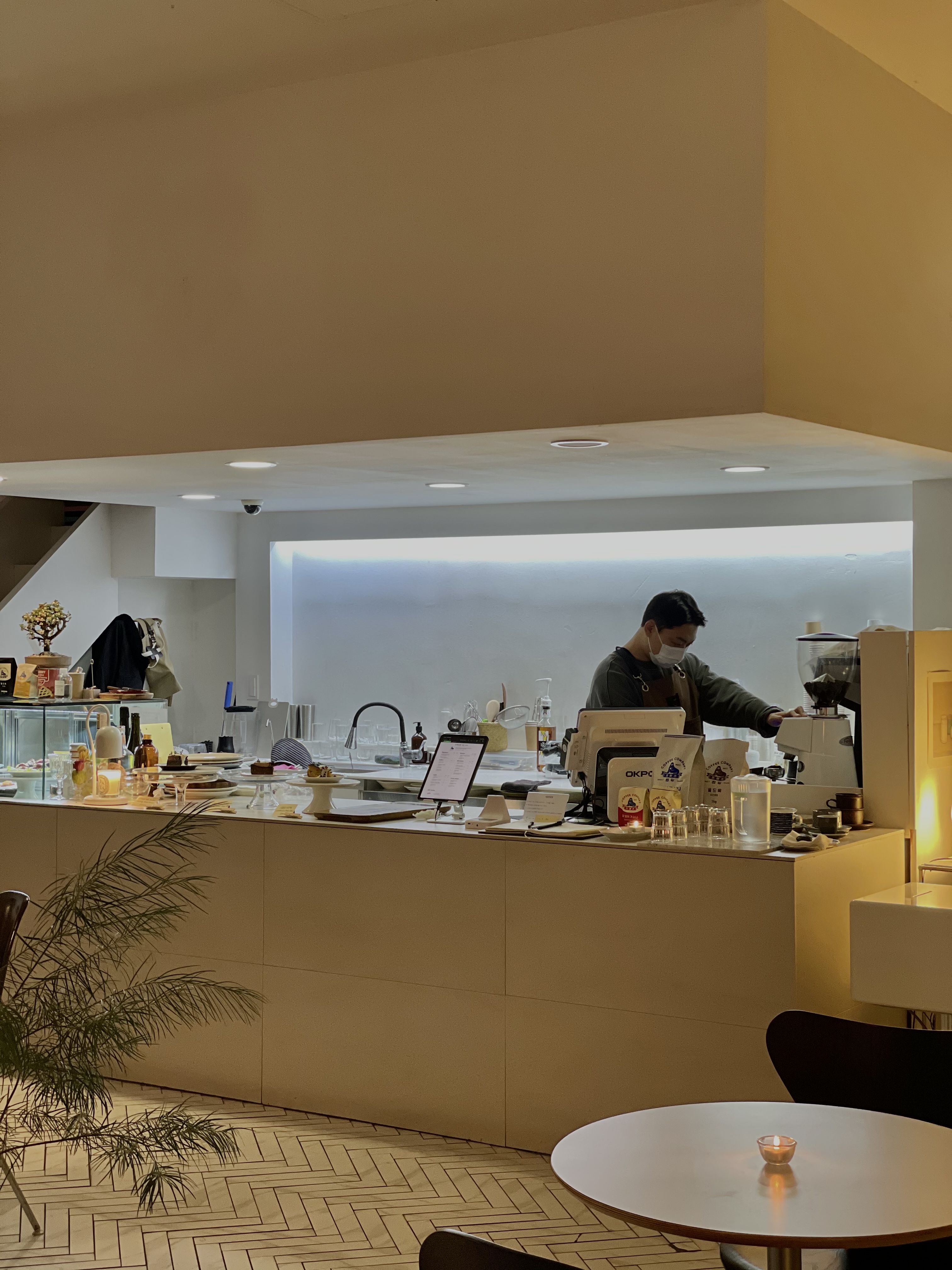 아우어인어스 대표 이미지