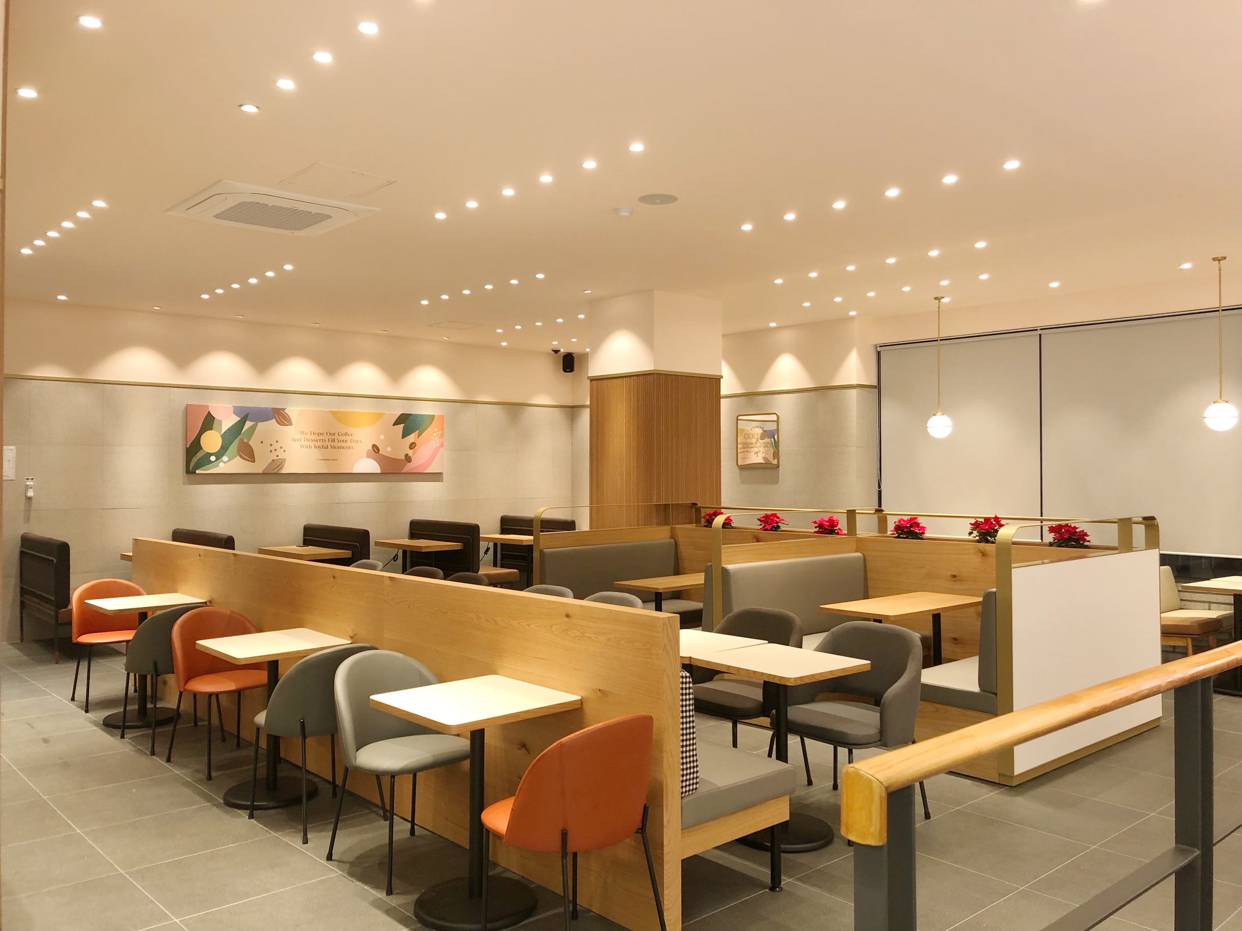 투썸플레이스 광명철산점 사진 1