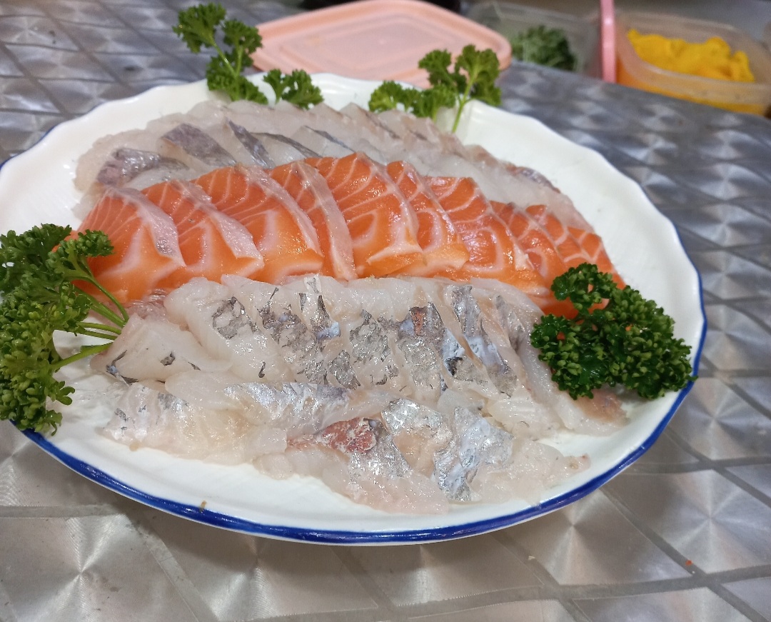 산호생선초밥전문