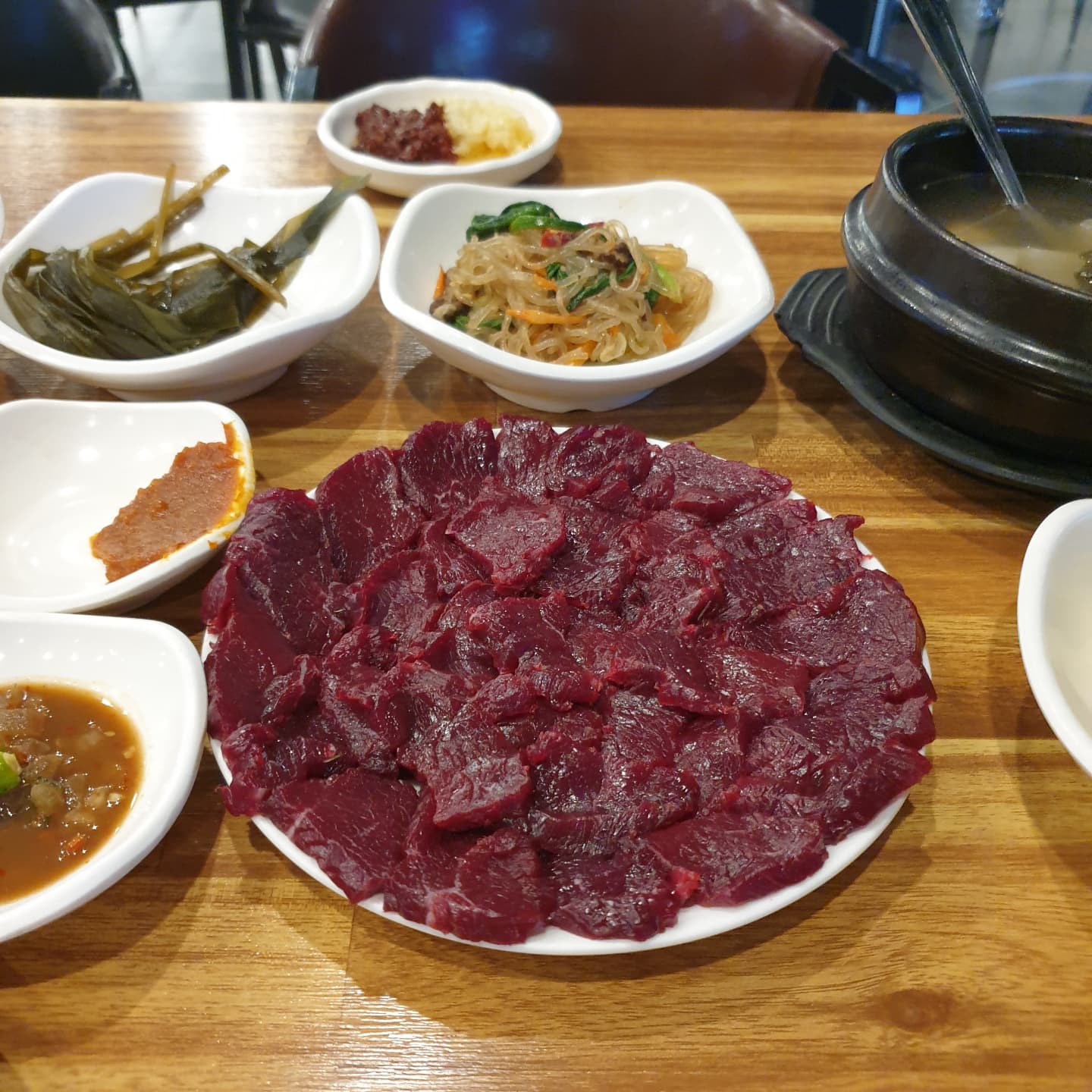 대장금안동생고기 대구뭉티기육회포차 수성못 본점
